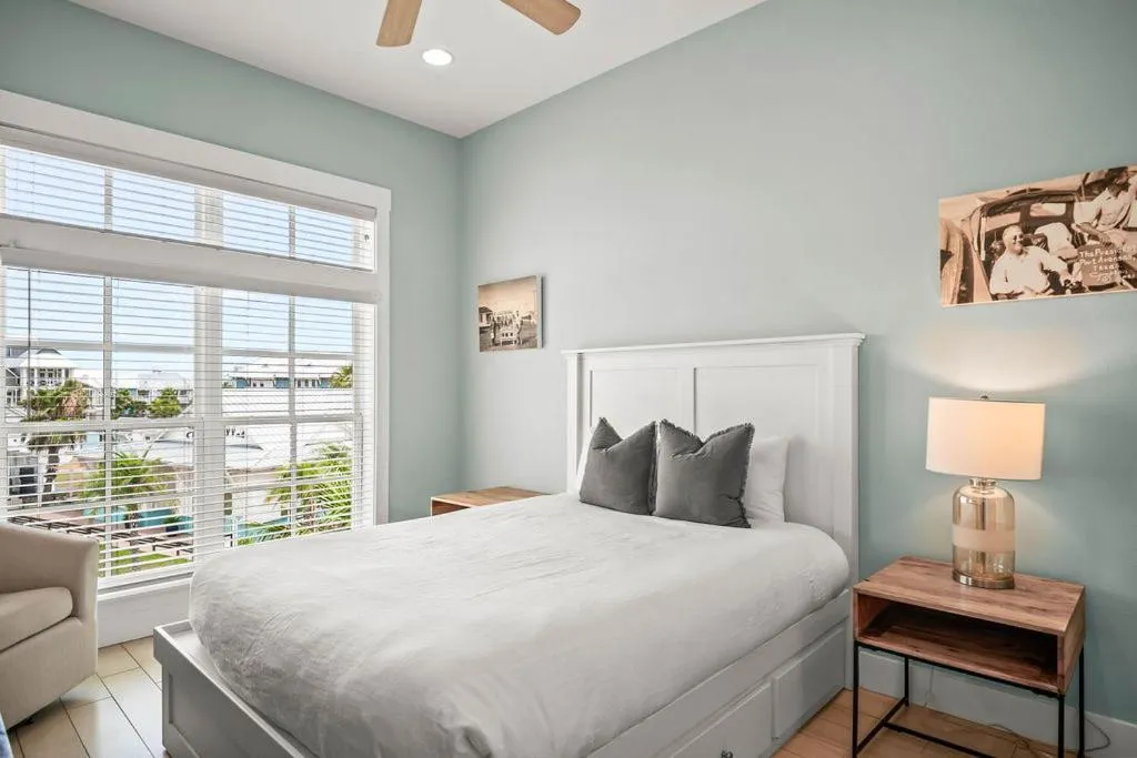 Other, Bed in Sand Point TC 3303