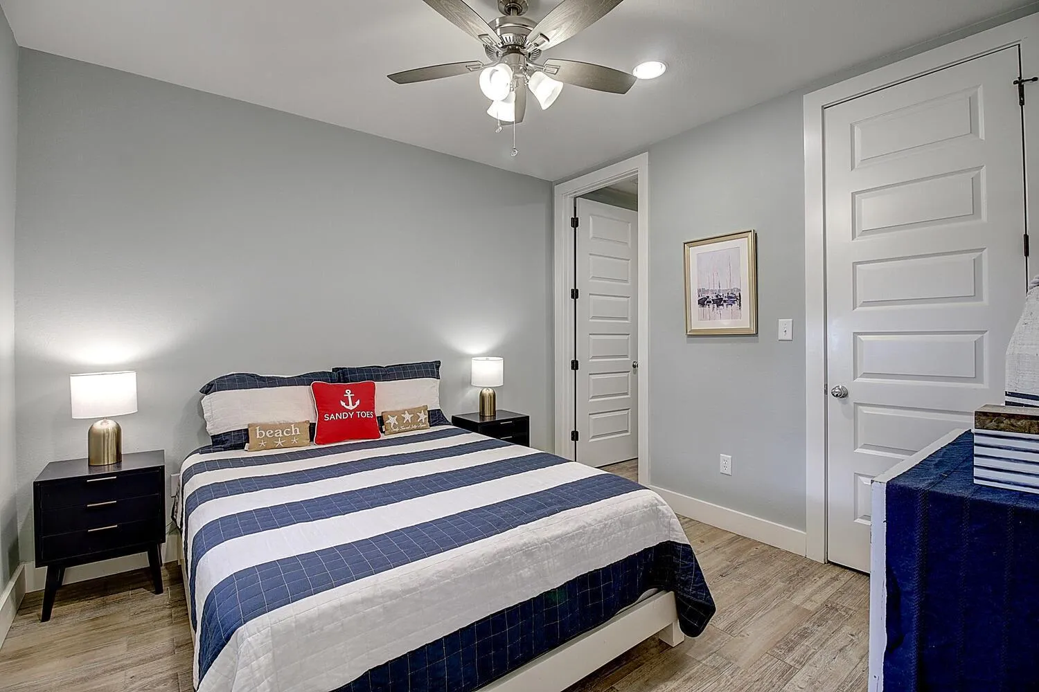 Other, Bed in Sandy Toes TC 1102