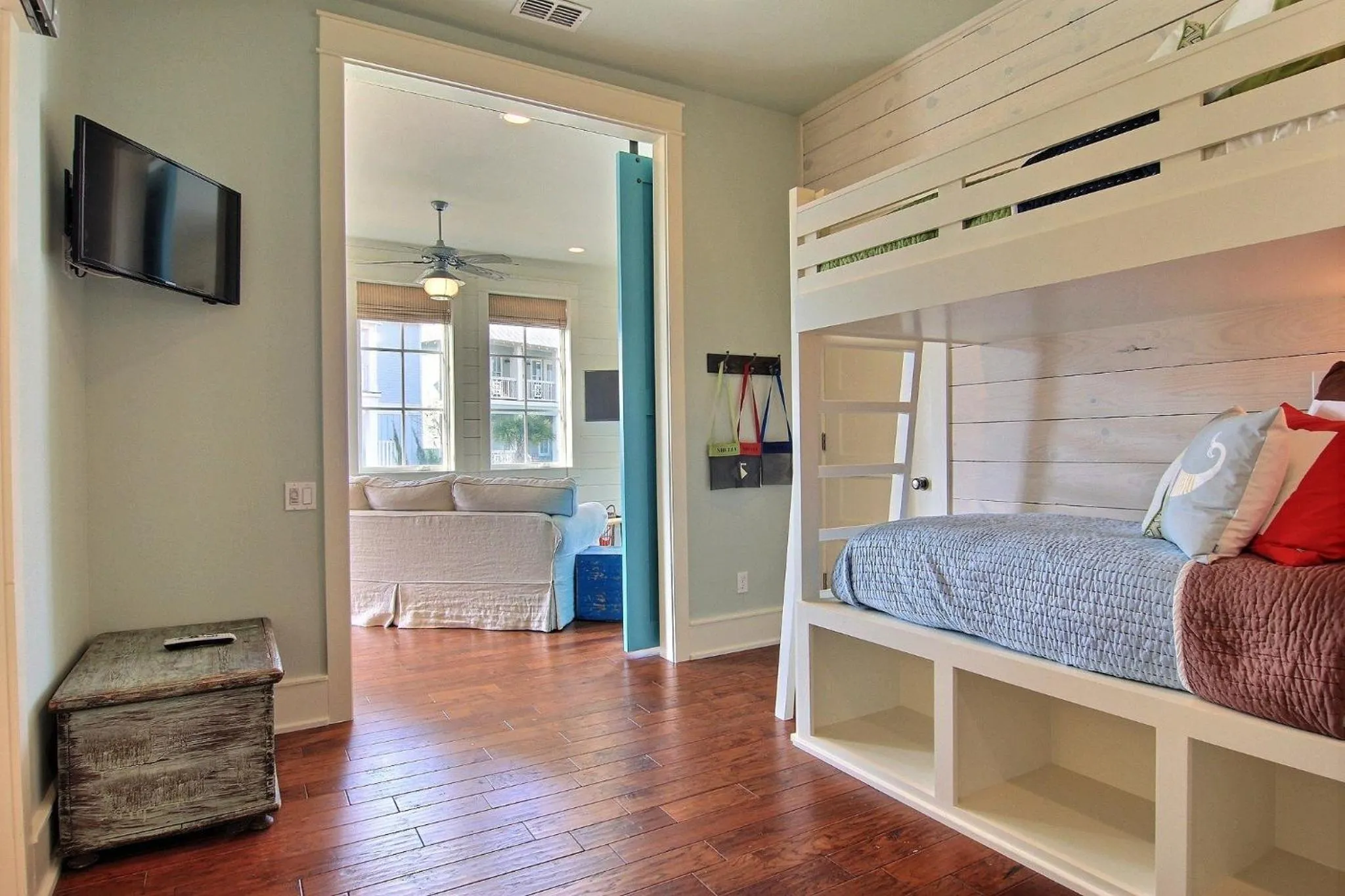 Other, Bed in Sea Ya 204 GU