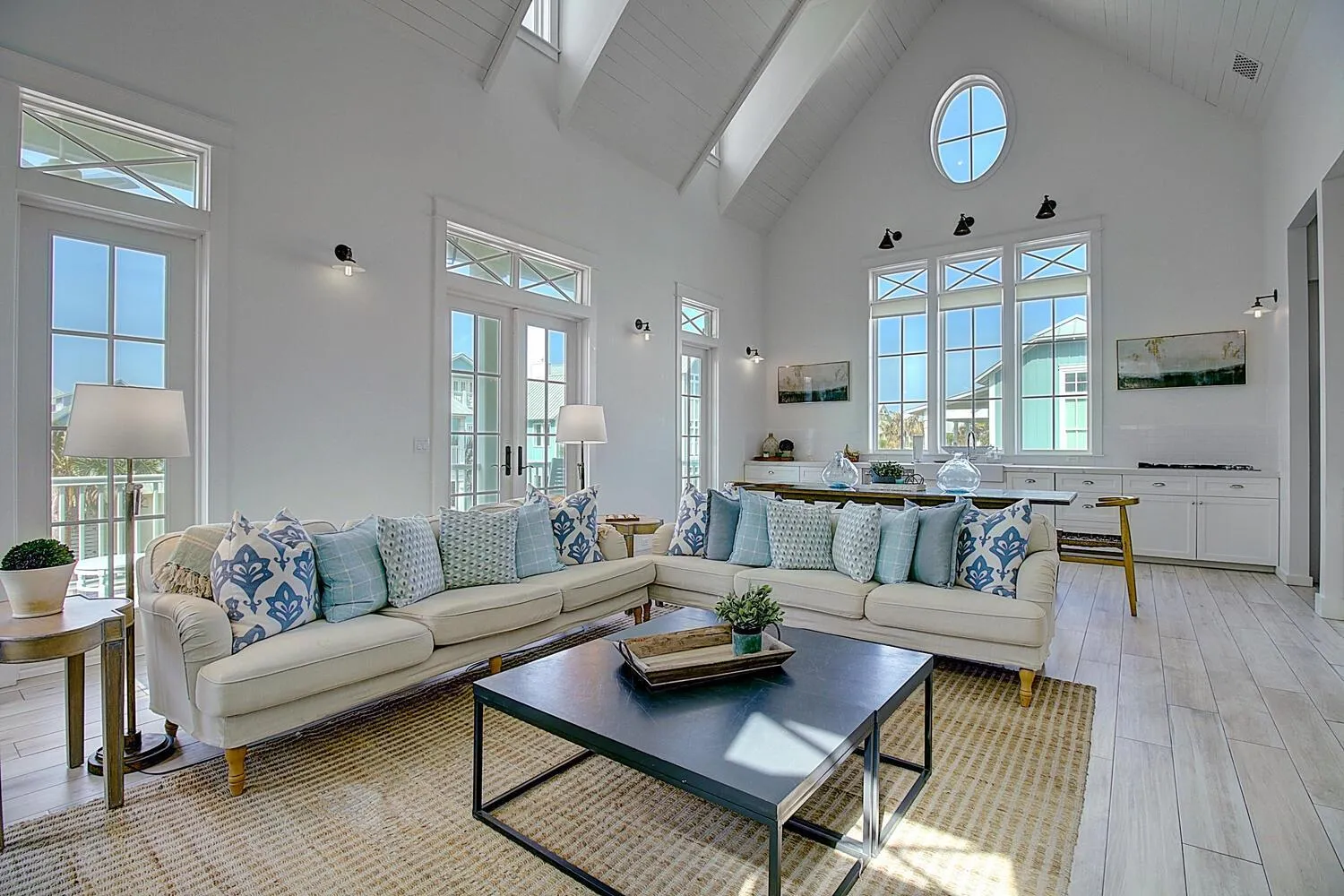 Other in Southern Charm 259 BE