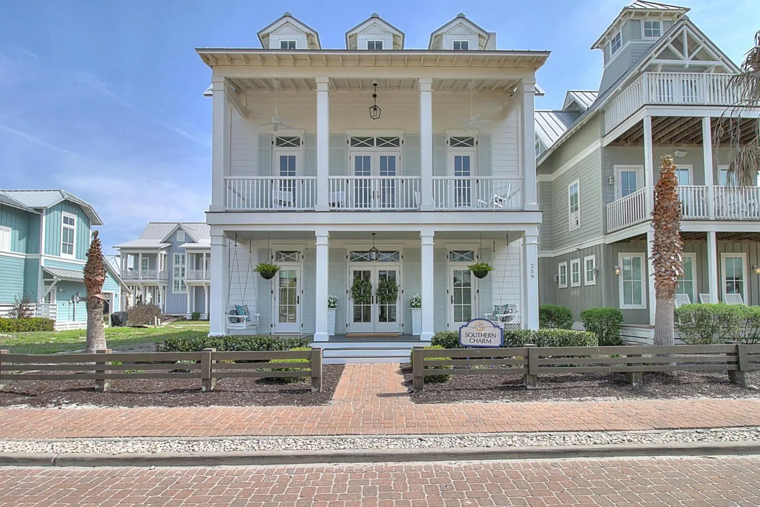 Other in Southern Charm 259 BE