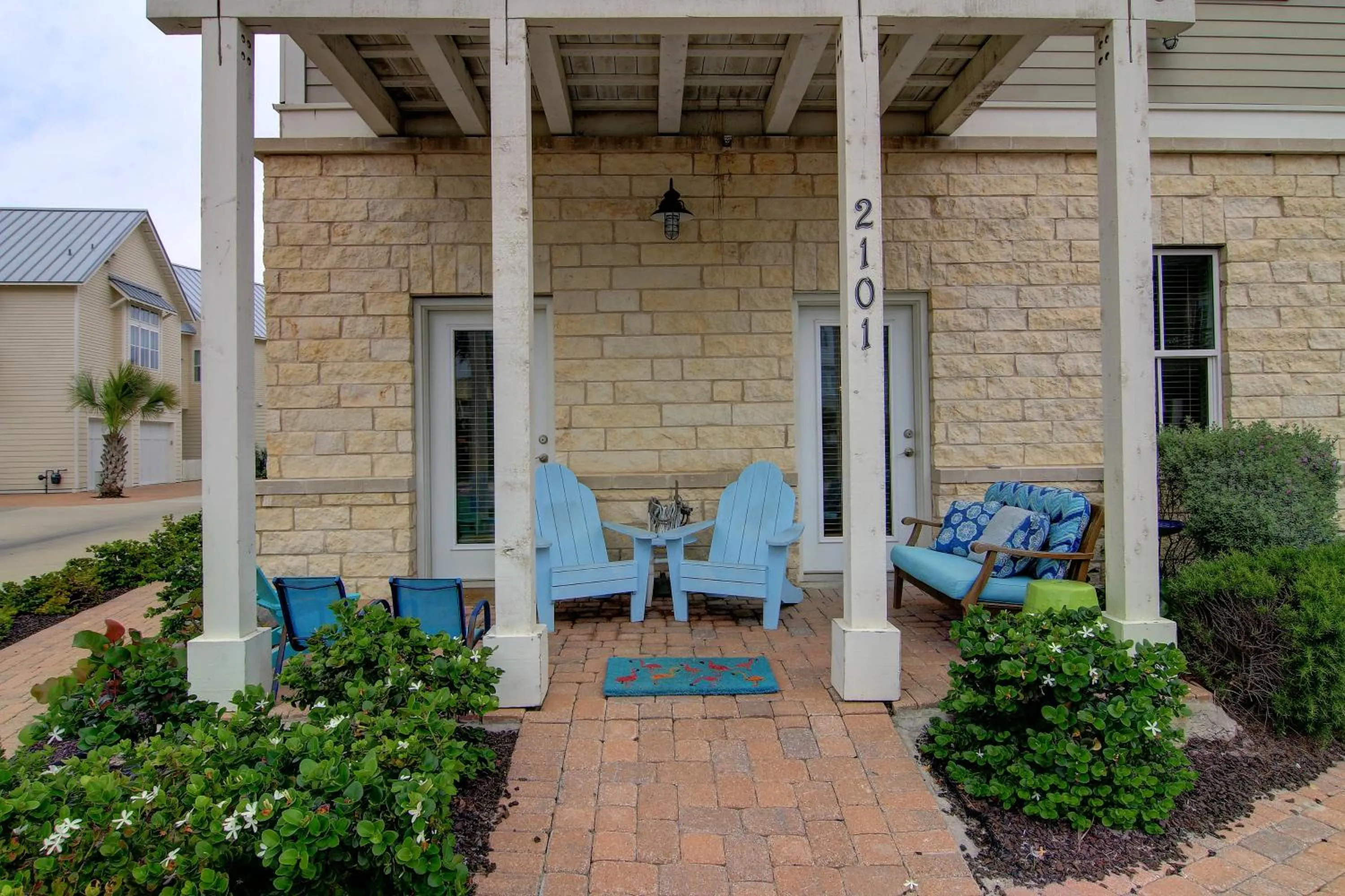 Other in Watercolor Bungalow TC 2101