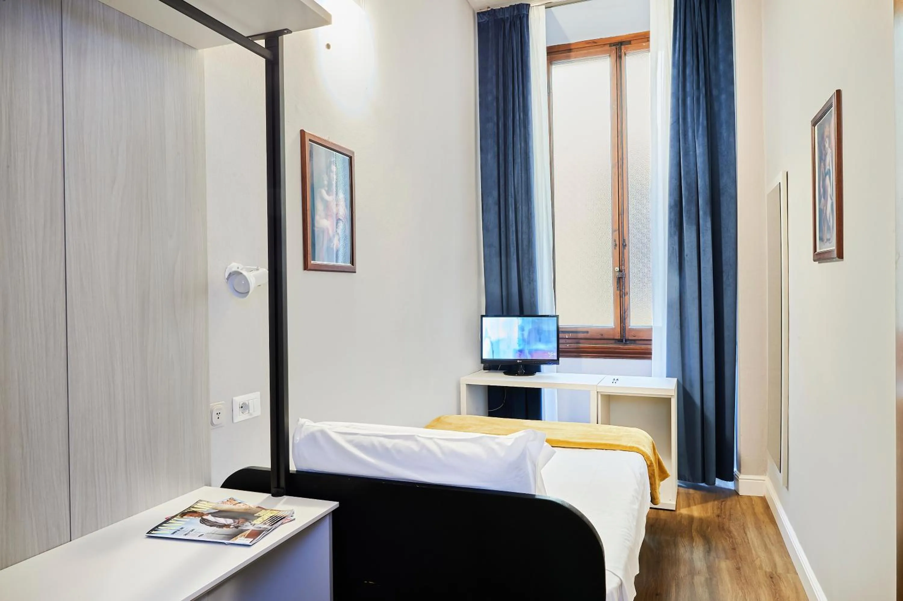 Bed in Hotel Brooklyn