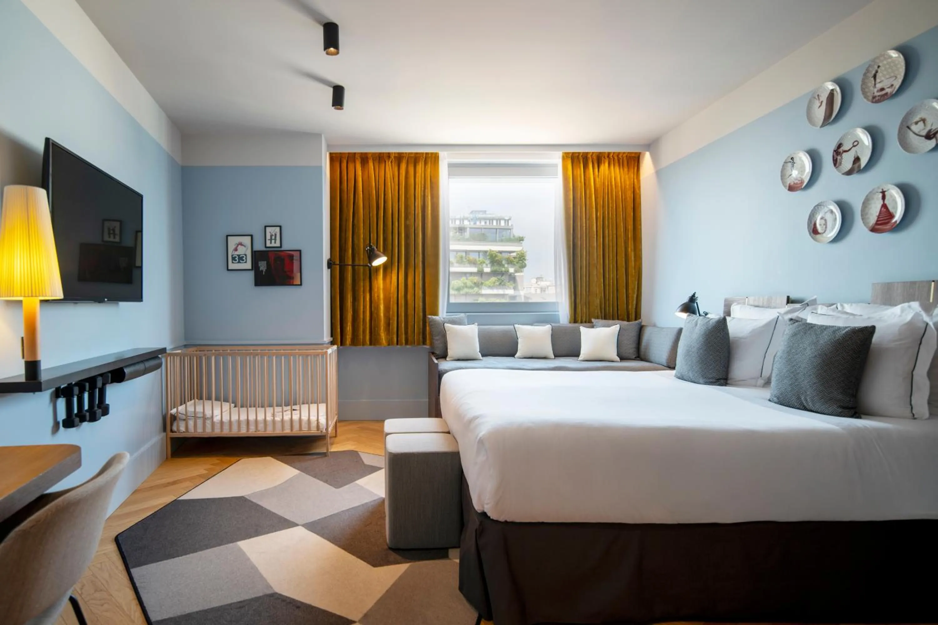 Photo of the whole room, Bed in Urban Hive Milano