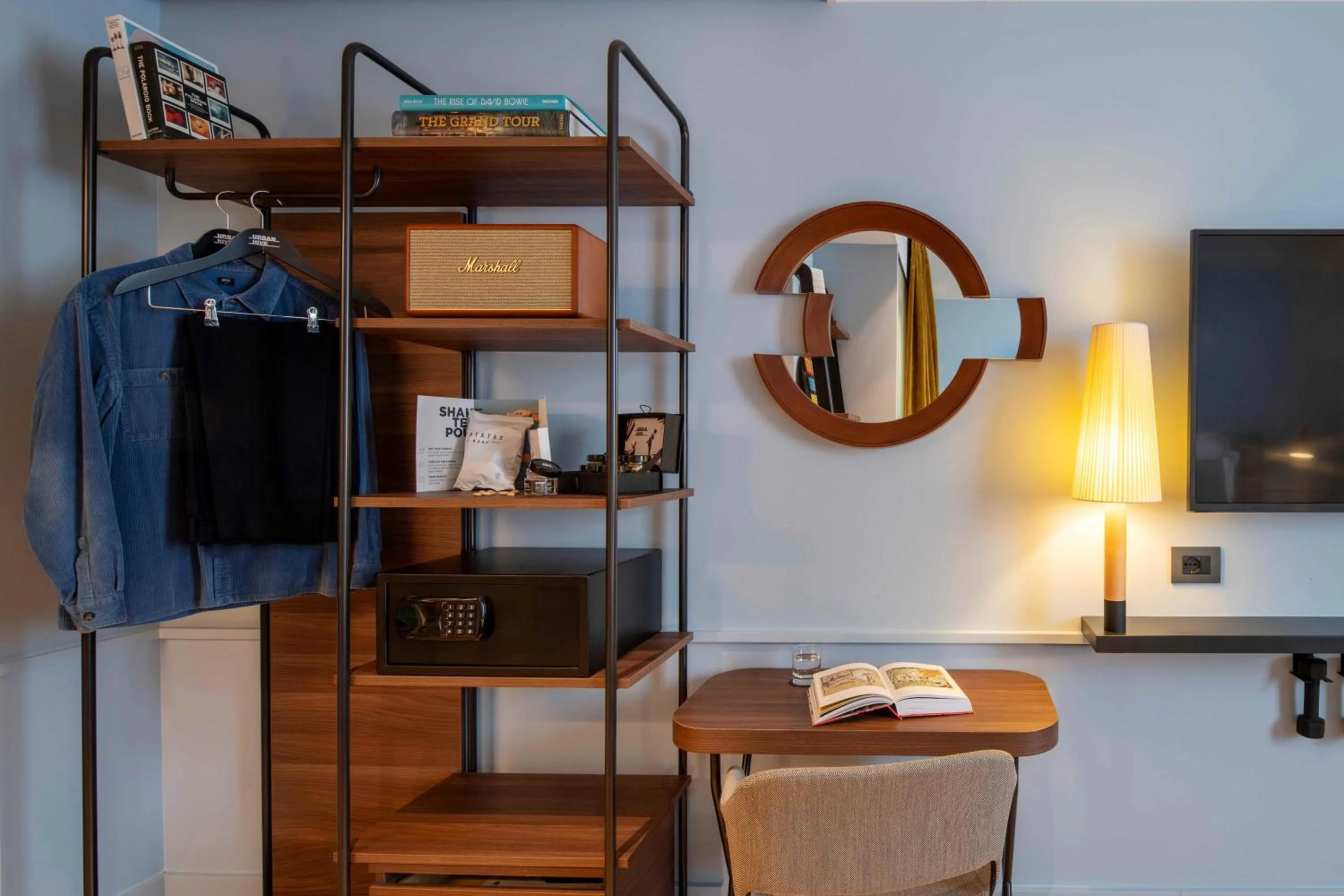 Bedroom in Urban Hive Milano