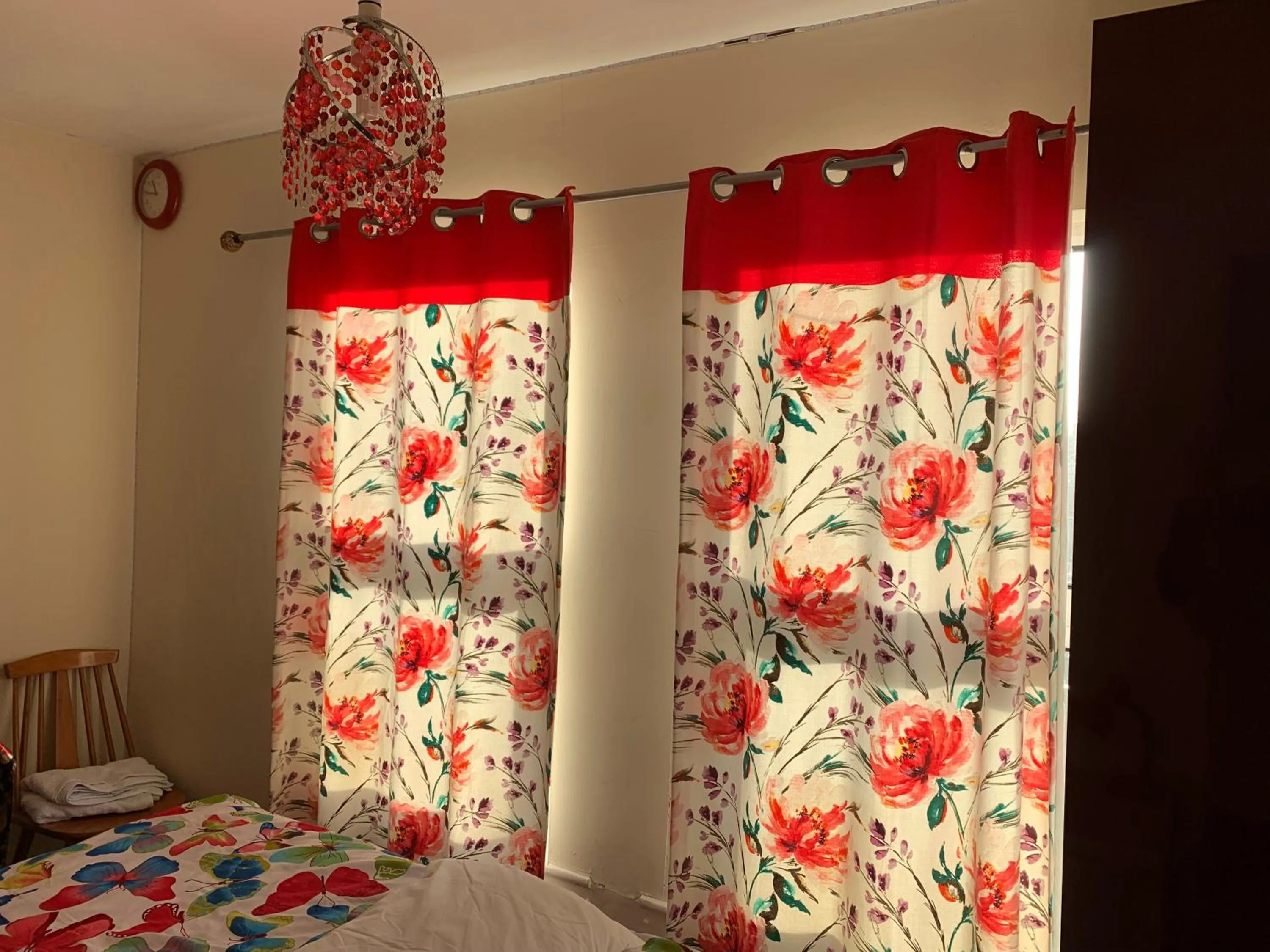 Busy Bee - Guest House - Self Service