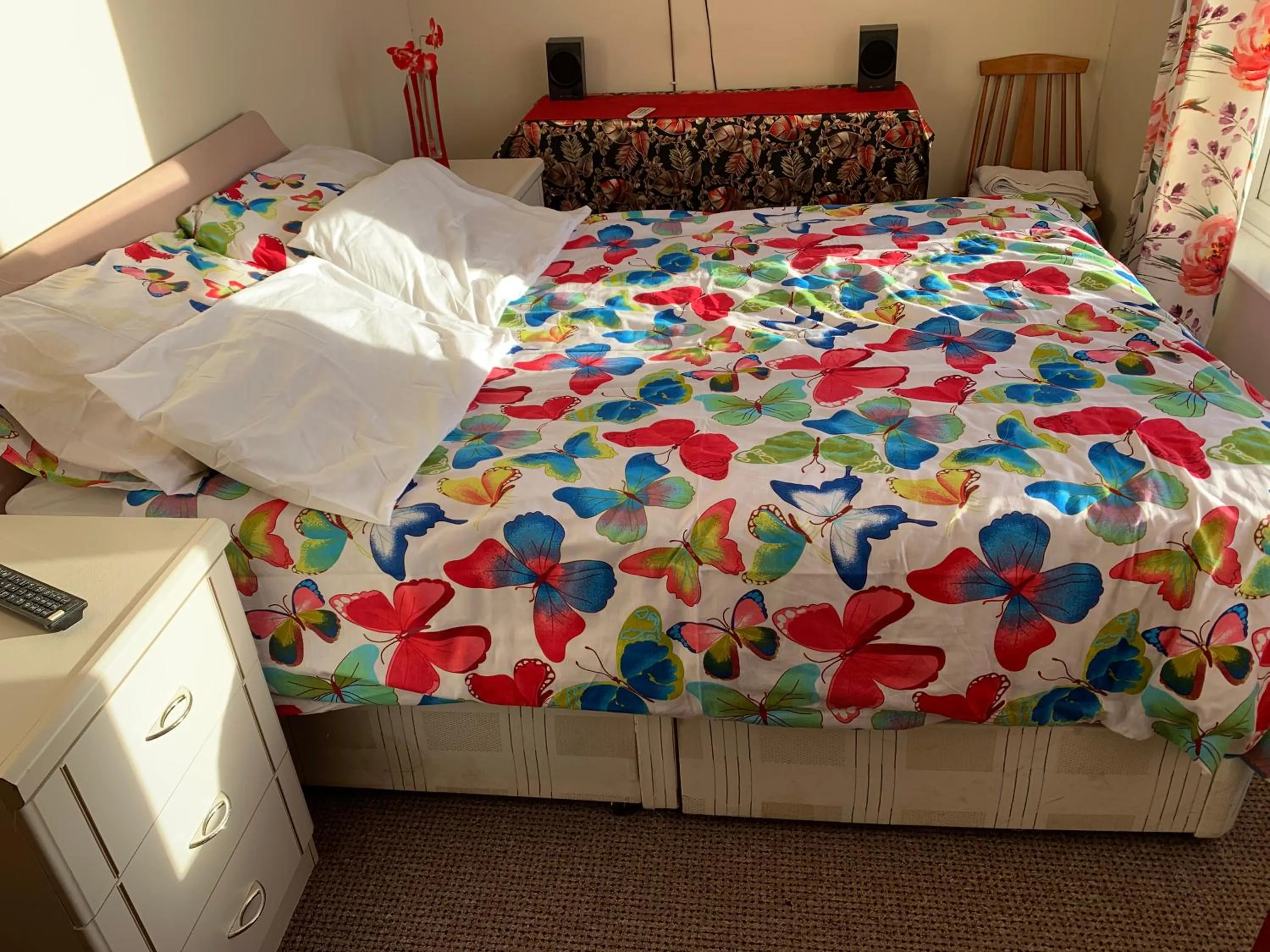 Busy Bee - Guest House - Self Service