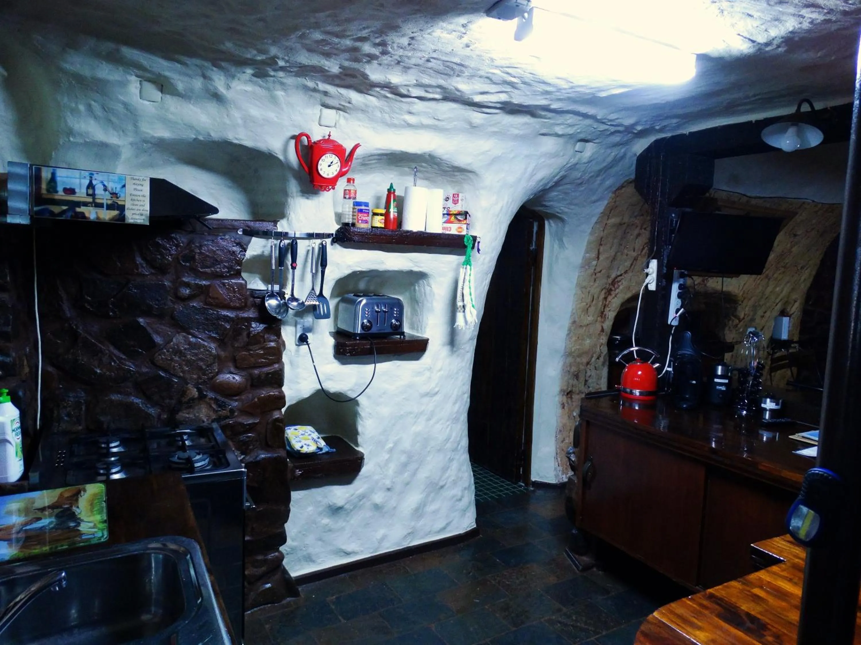 Coffee/tea facilities in Di's Dugouts