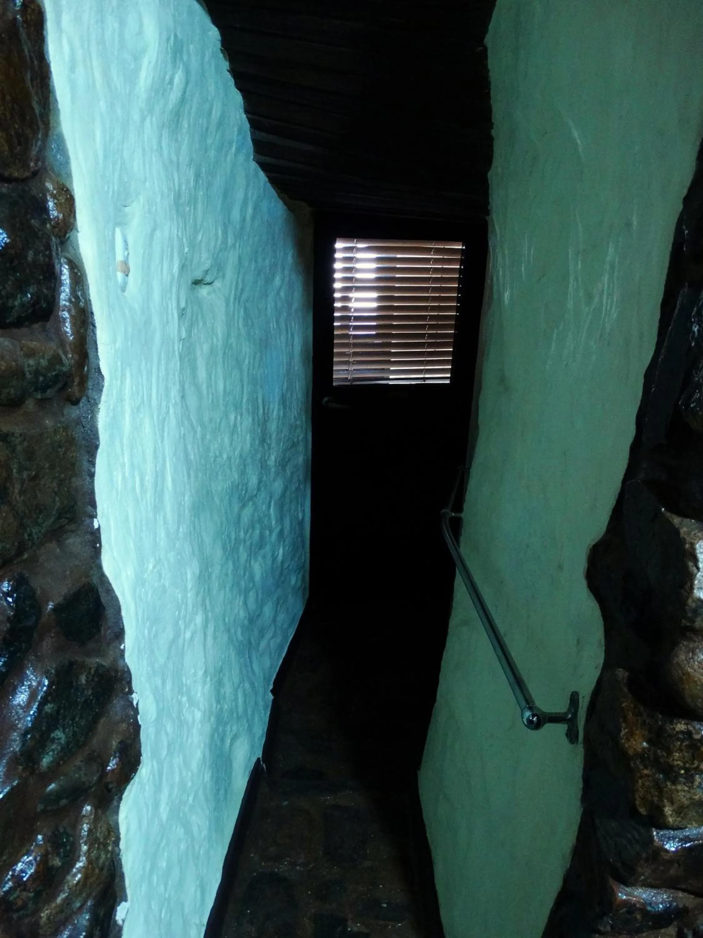 Toilet in Di's Dugouts