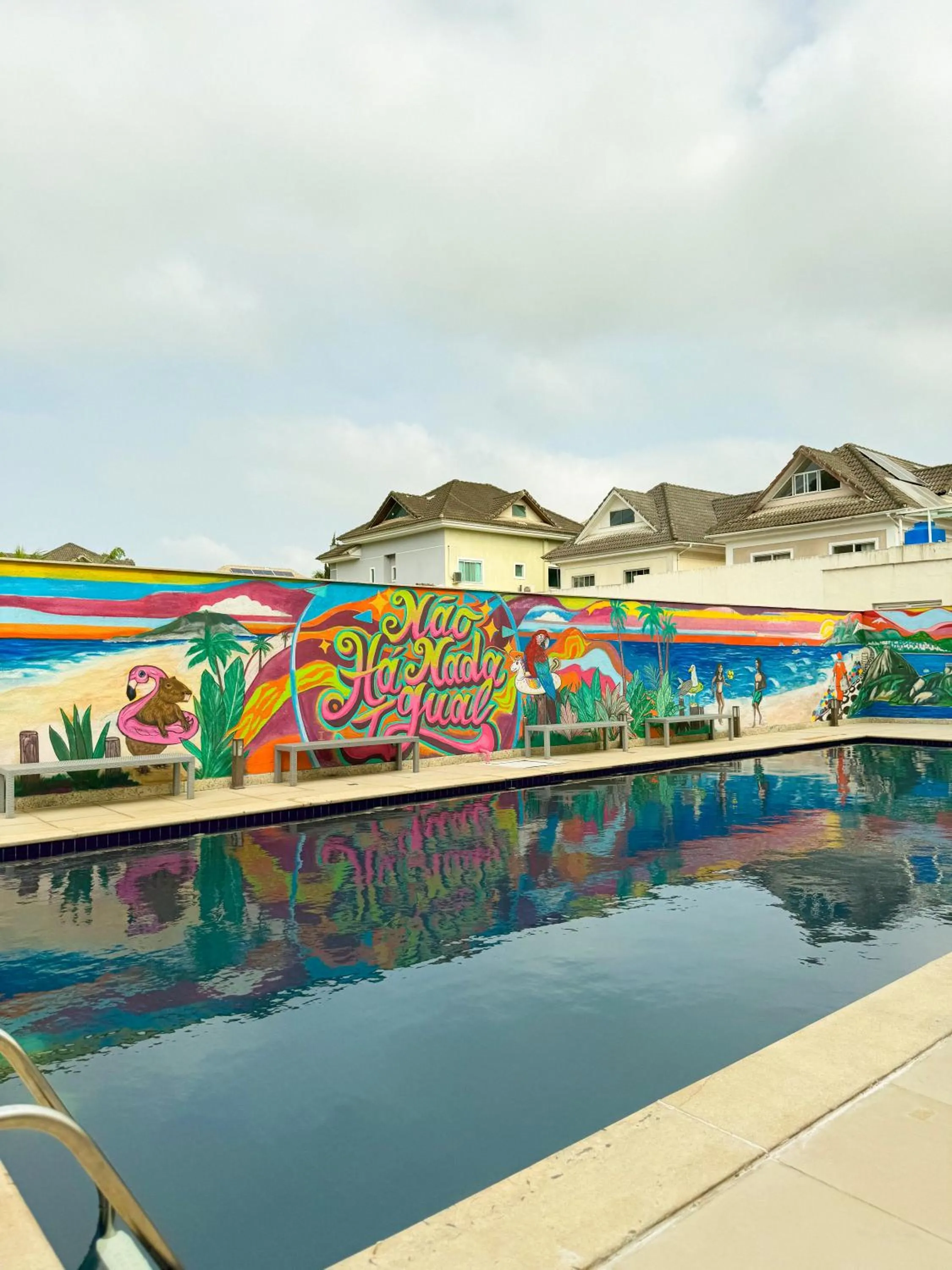 Swimming pool in ATH Hotel - Américas Townhouse