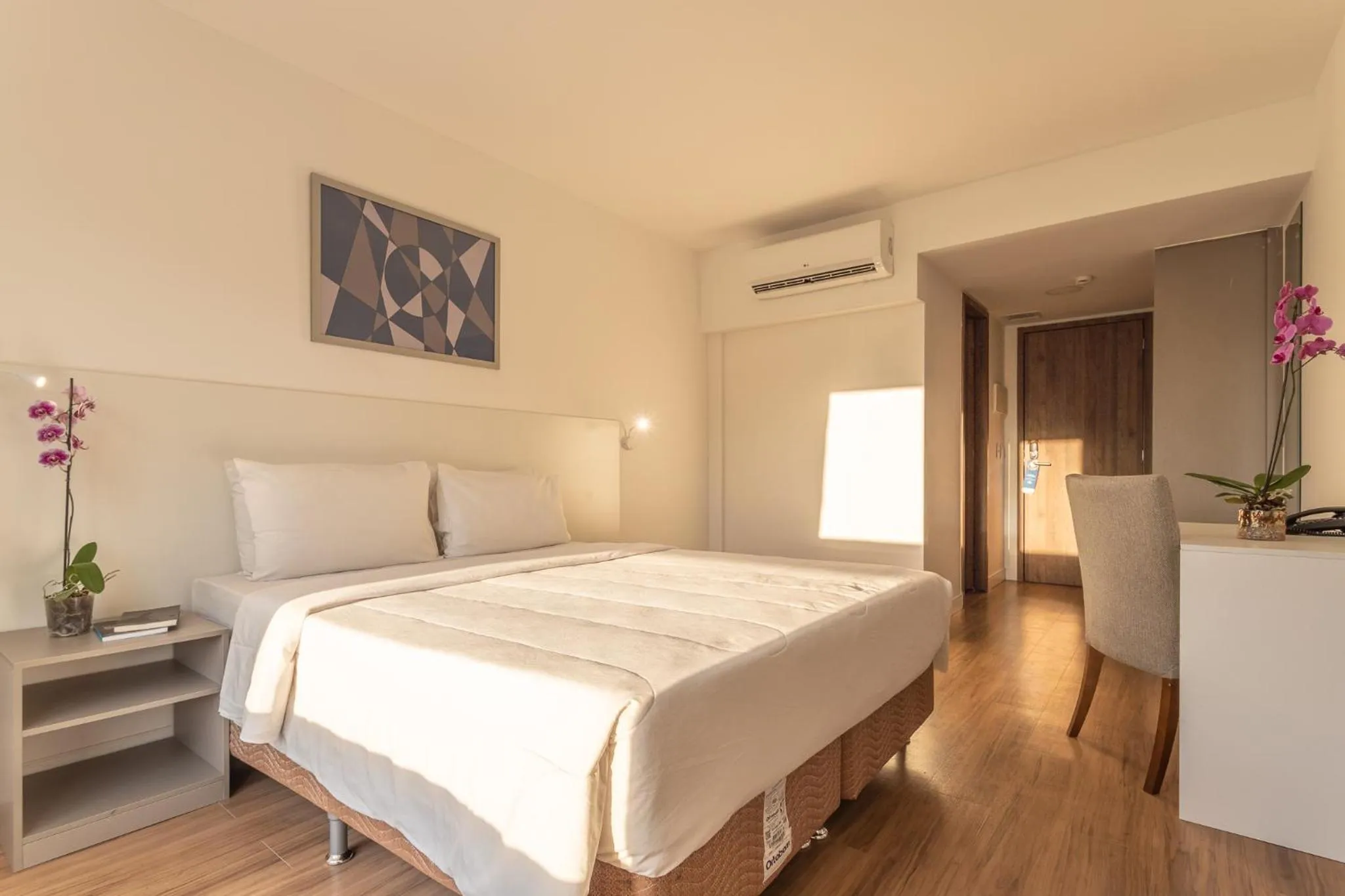 Bed in ATH Hotel - Américas Townhouse