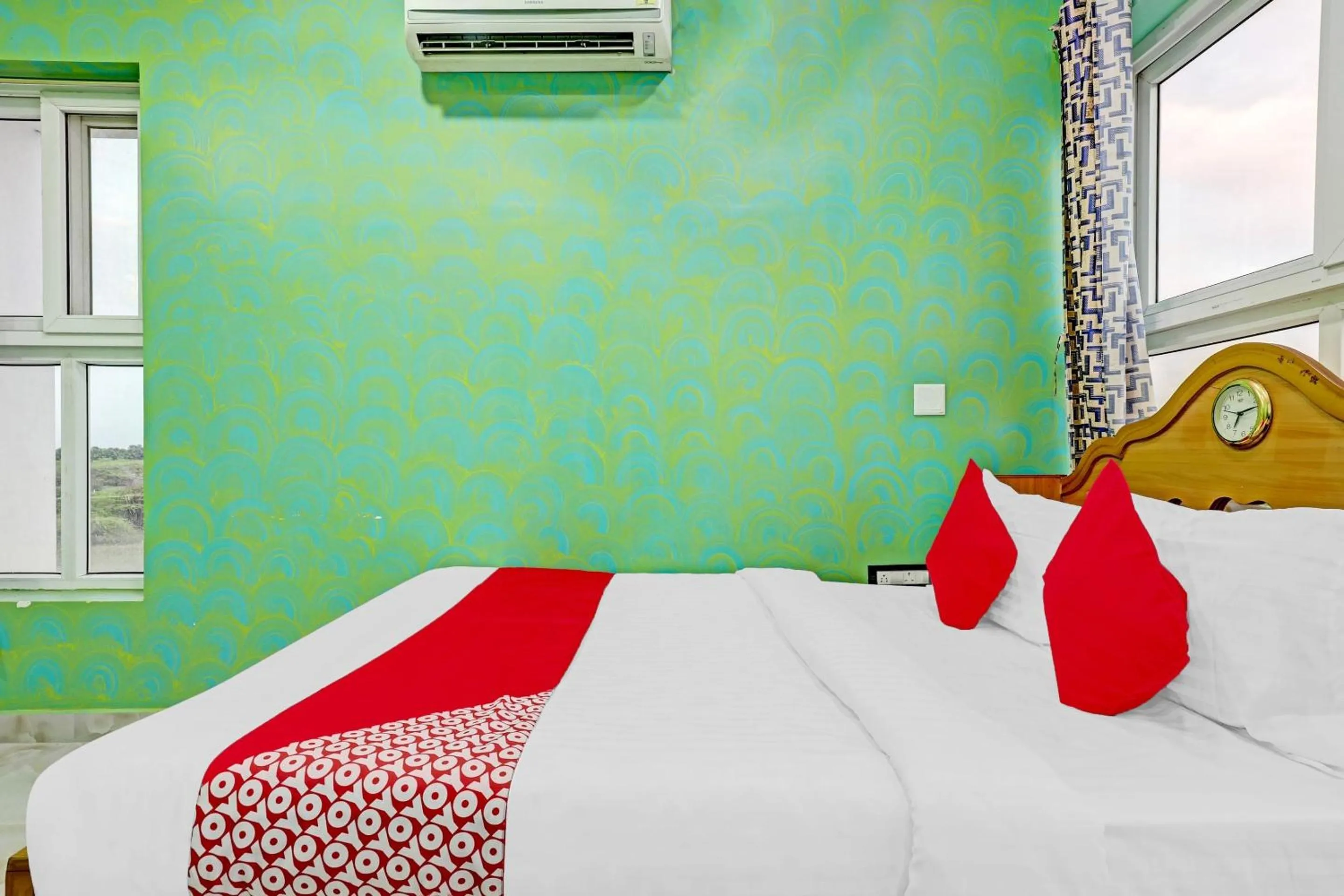 Bedroom in Hotel O Lake View Resort