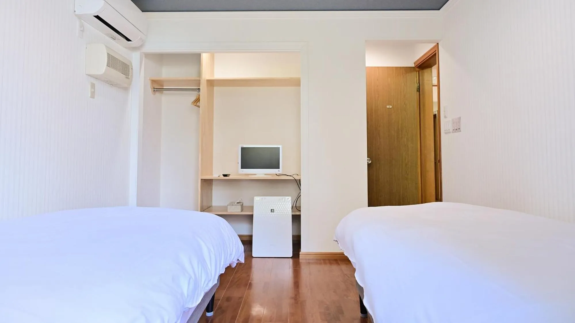 Bed in Biwa-Lakeside Cottage B B Dylan