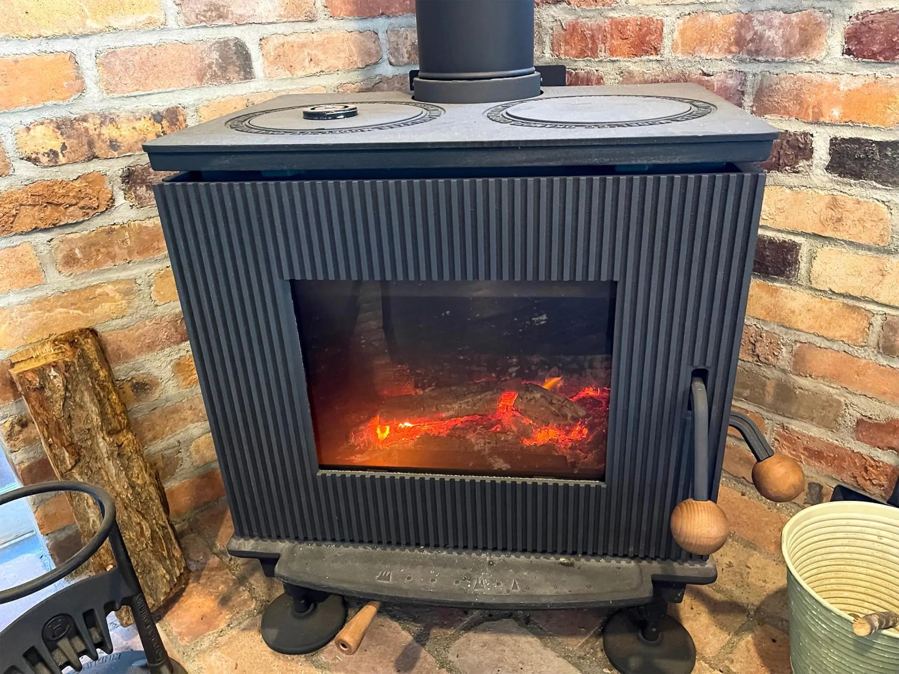 Area and facilities in Biwa-Lakeside Cottage B B Dylan