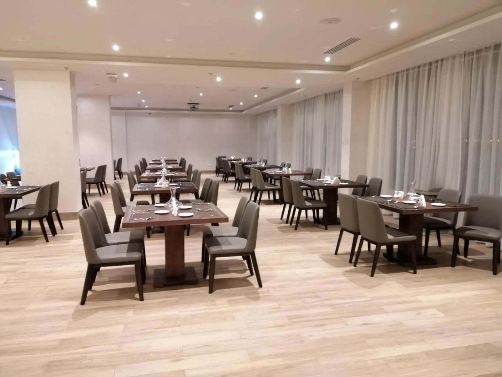 The Plaza Hotel & Resort