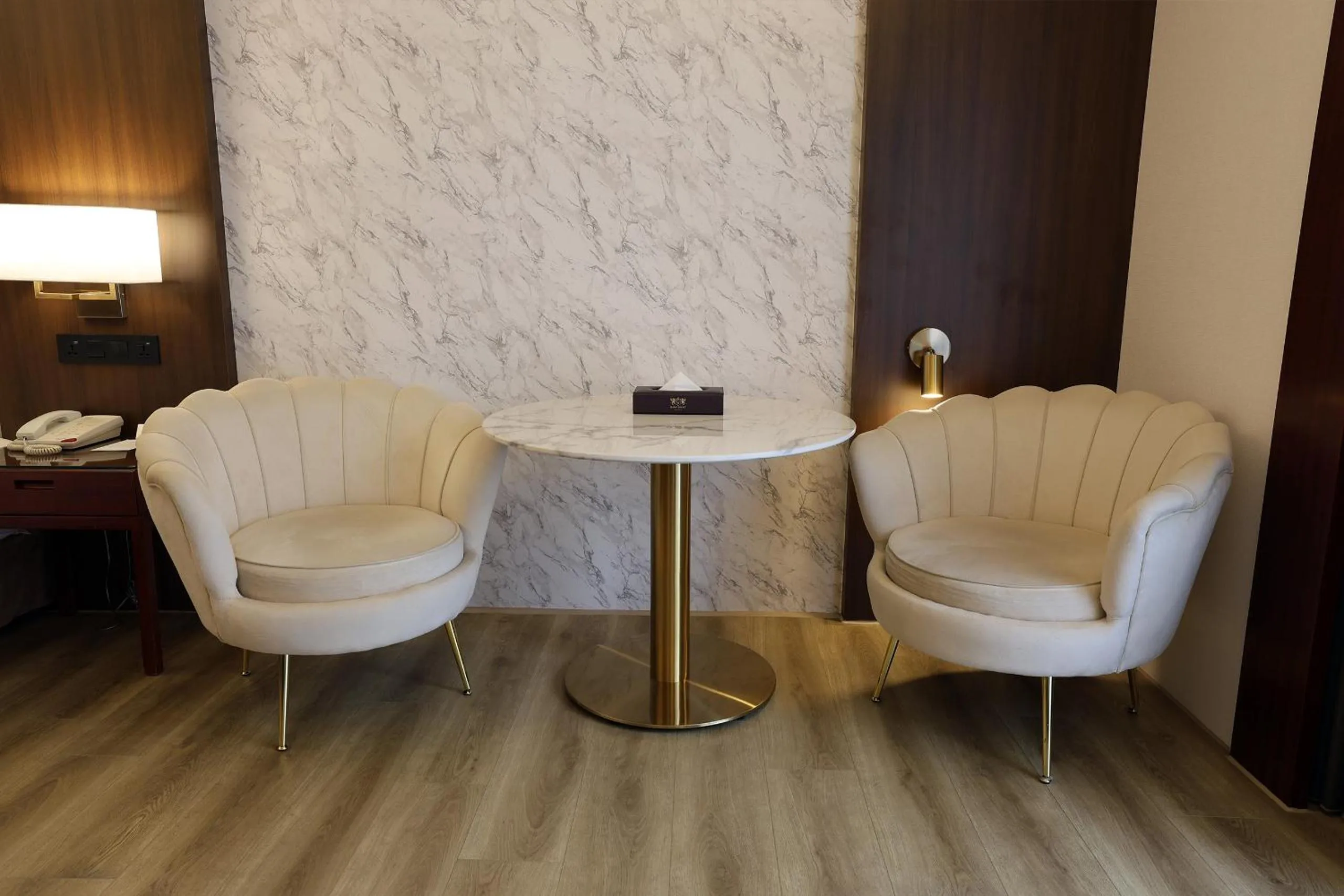 Hamp Court Palace Taipei