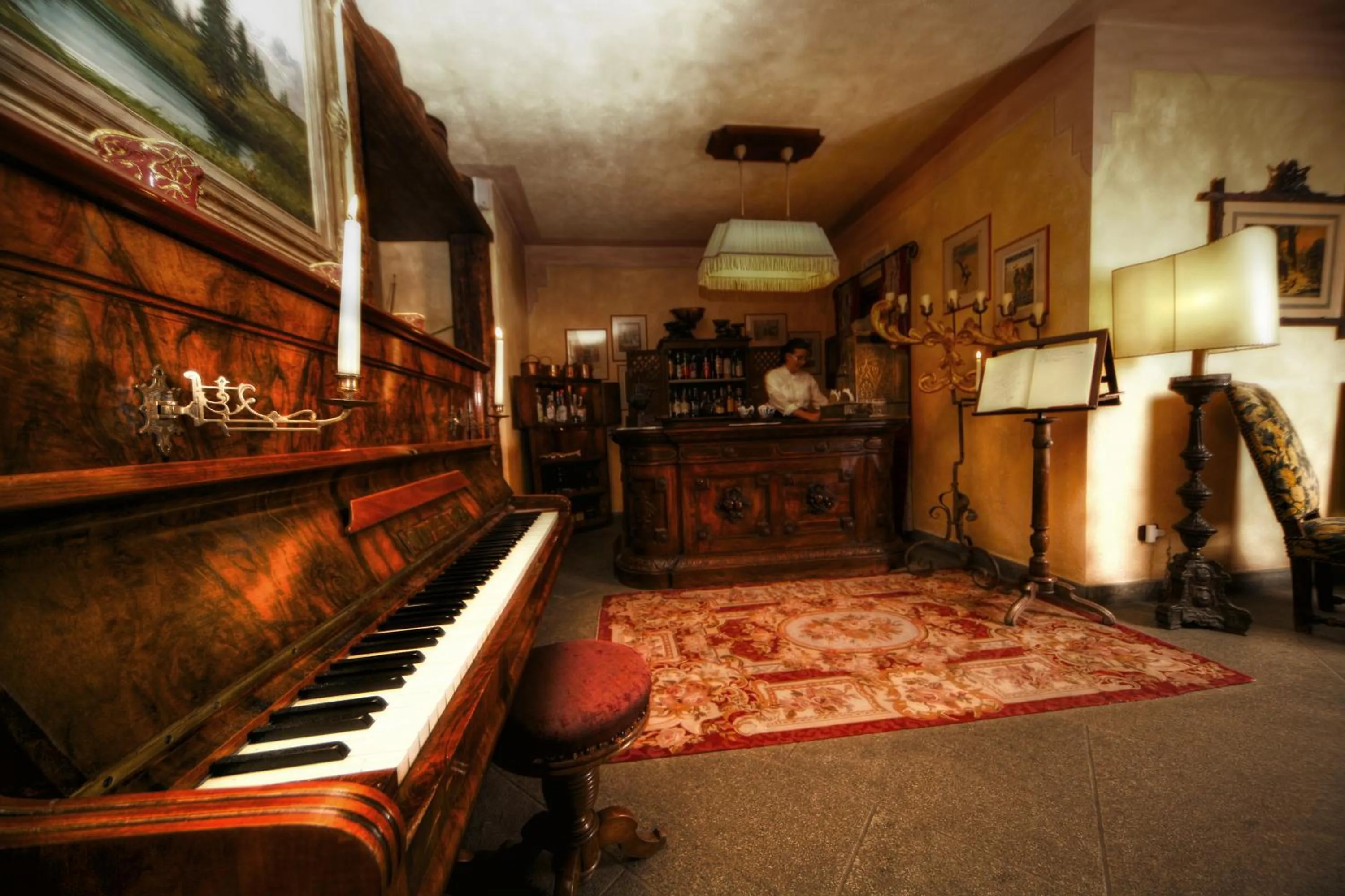 Lobby or reception in Villa Novecento Romantic Hotel - Estella Hotel Collection & Experience