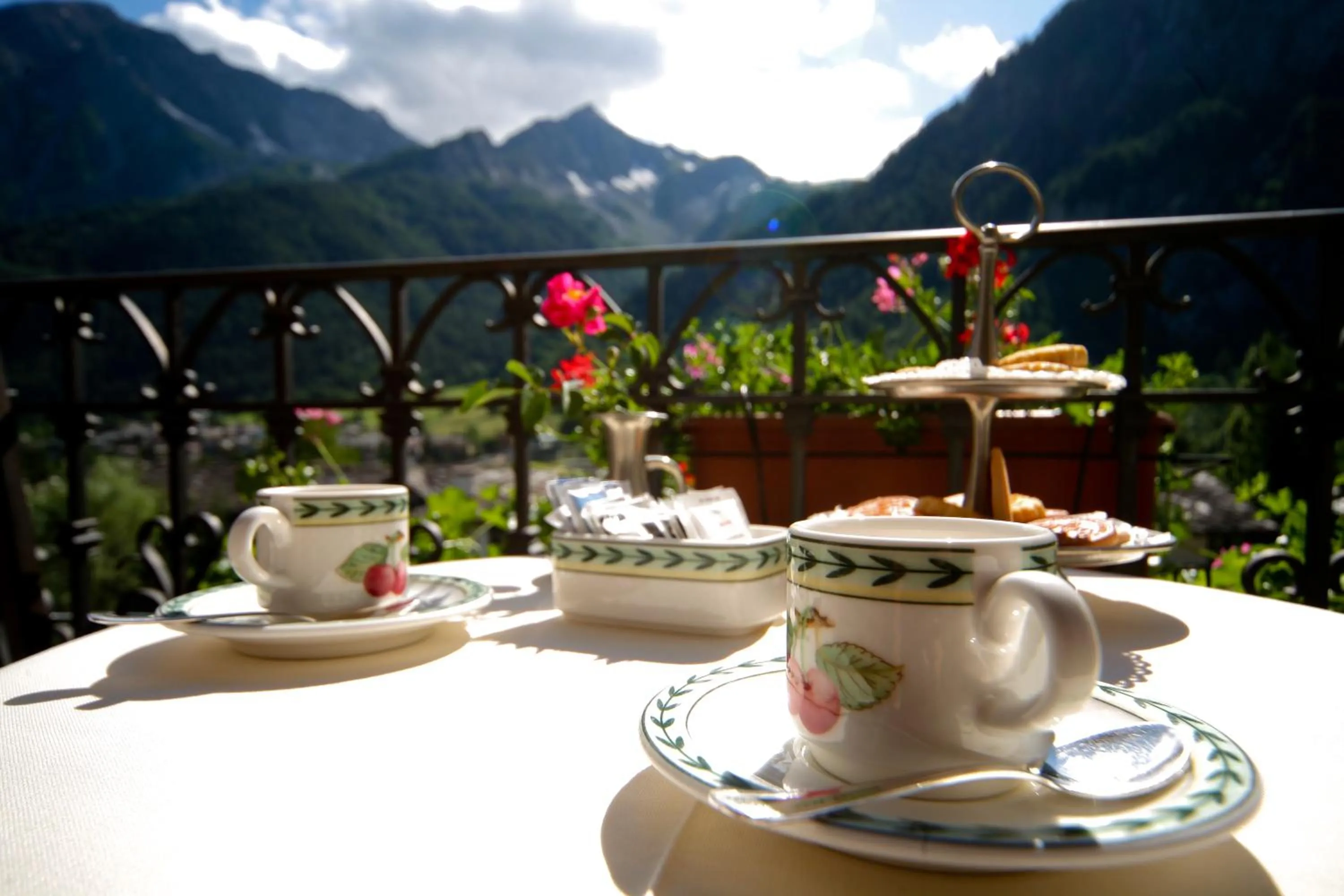 Bird's eye view in Villa Novecento Romantic Hotel - Estella Hotel Collection & Experience