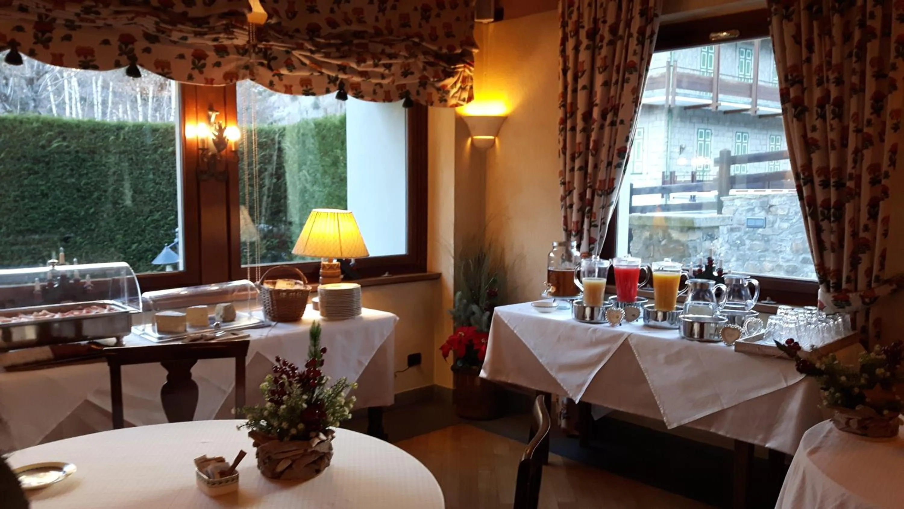 Restaurant/places to eat in Villa Novecento Romantic Hotel - Estella Hotel Collection & Experience