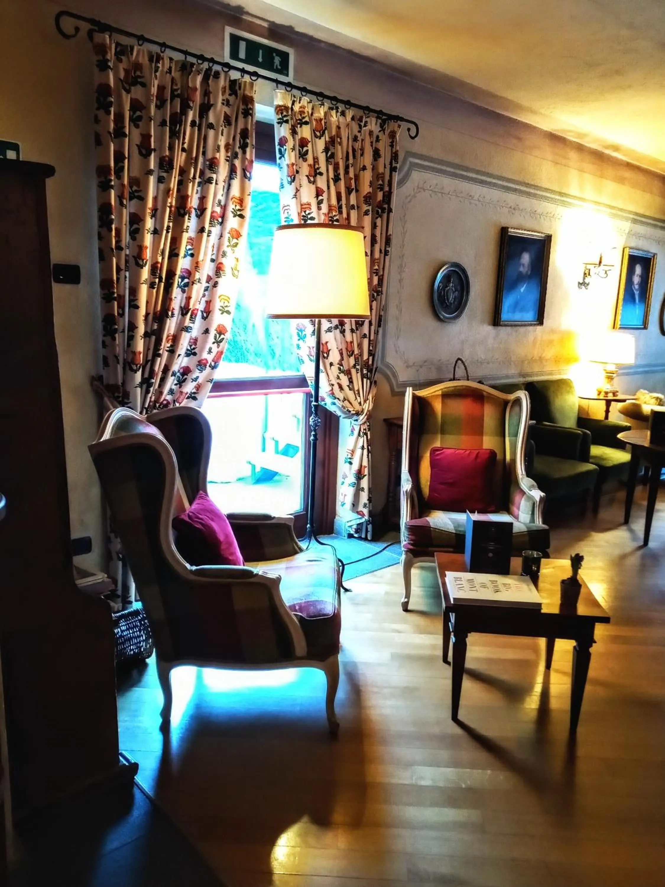 Restaurant/places to eat in Villa Novecento Romantic Hotel - Estella Hotel Collection & Experience