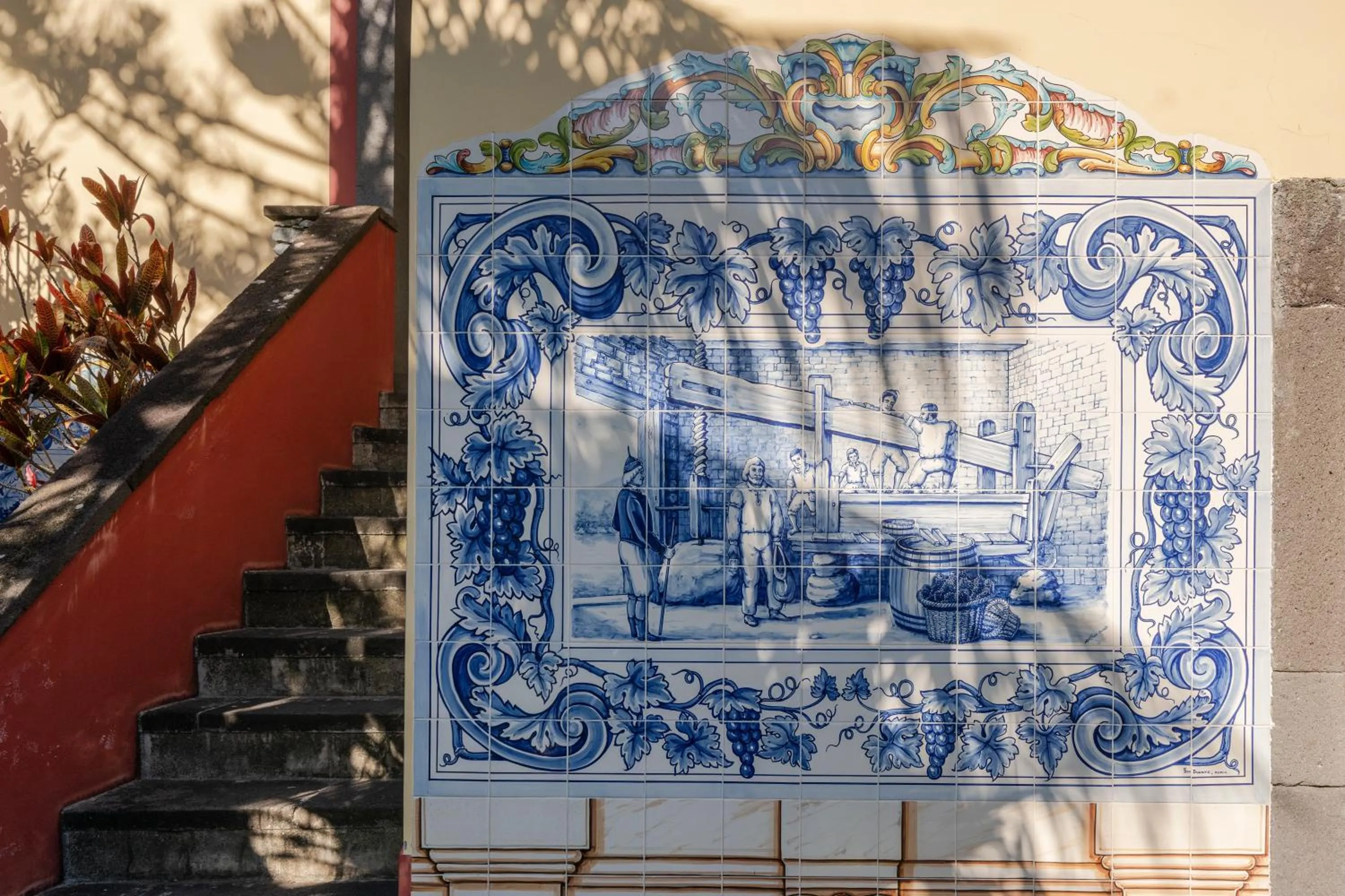 Facade/entrance in Casa Das Videiras