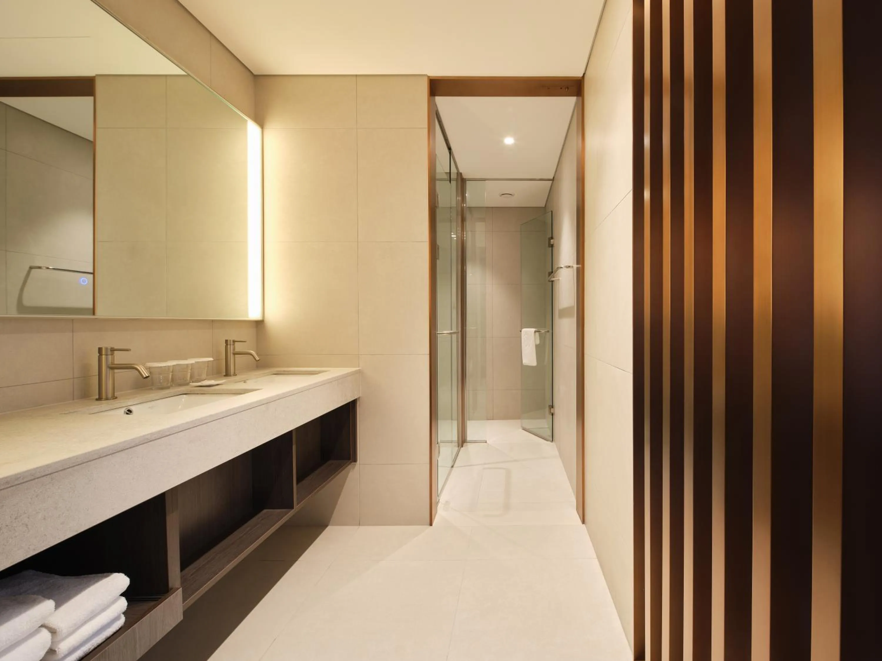 Toilet, Bed in Stanford Hotel Myeongdong