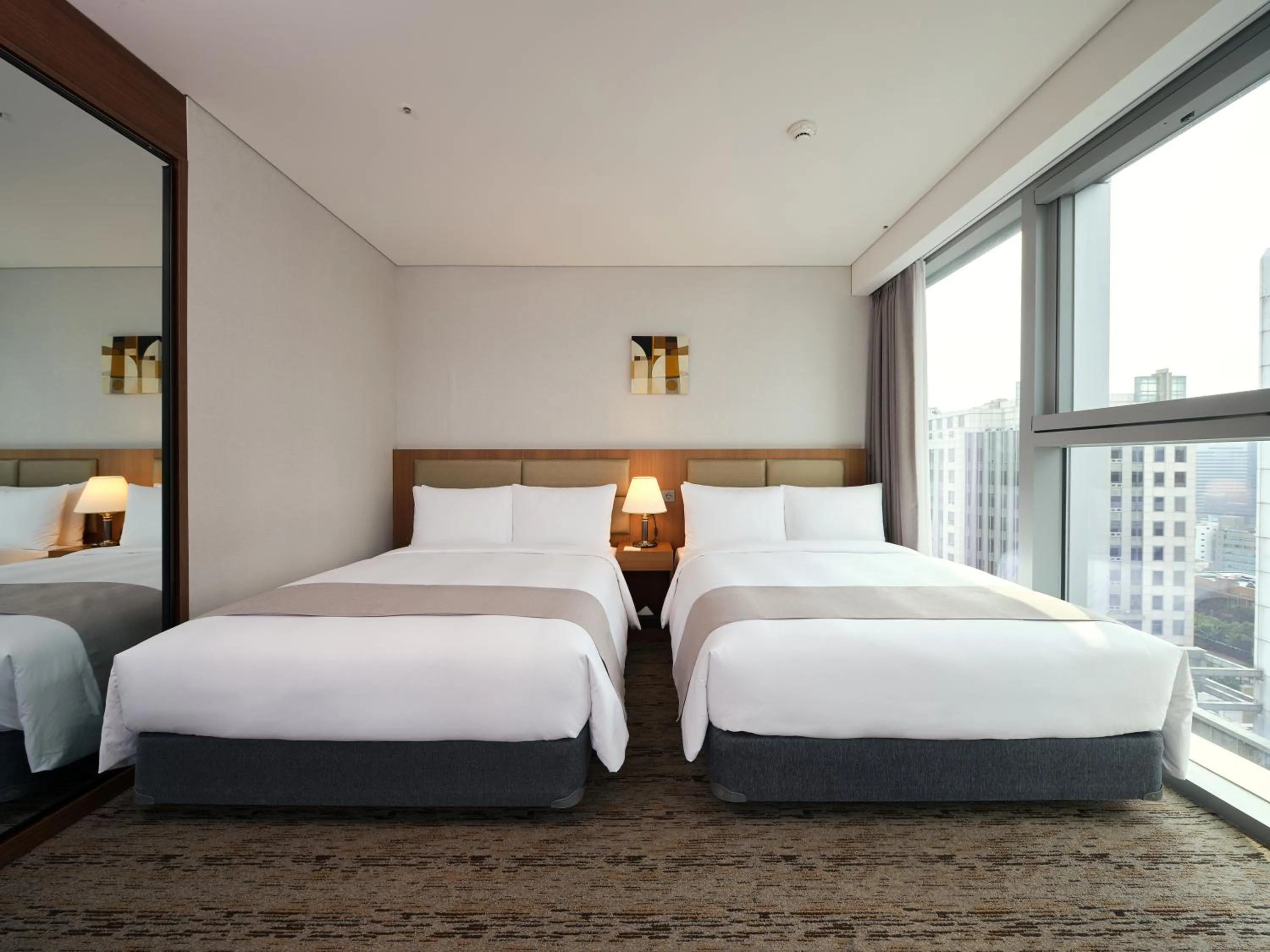 Bed in Stanford Hotel Myeongdong