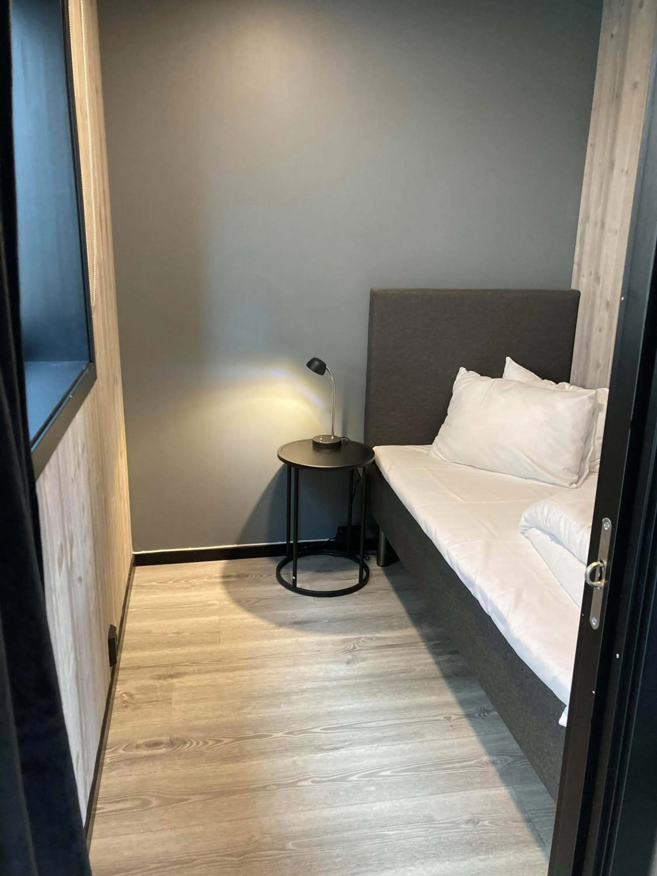 Bedroom, Bed in Arctic Sea Hotel