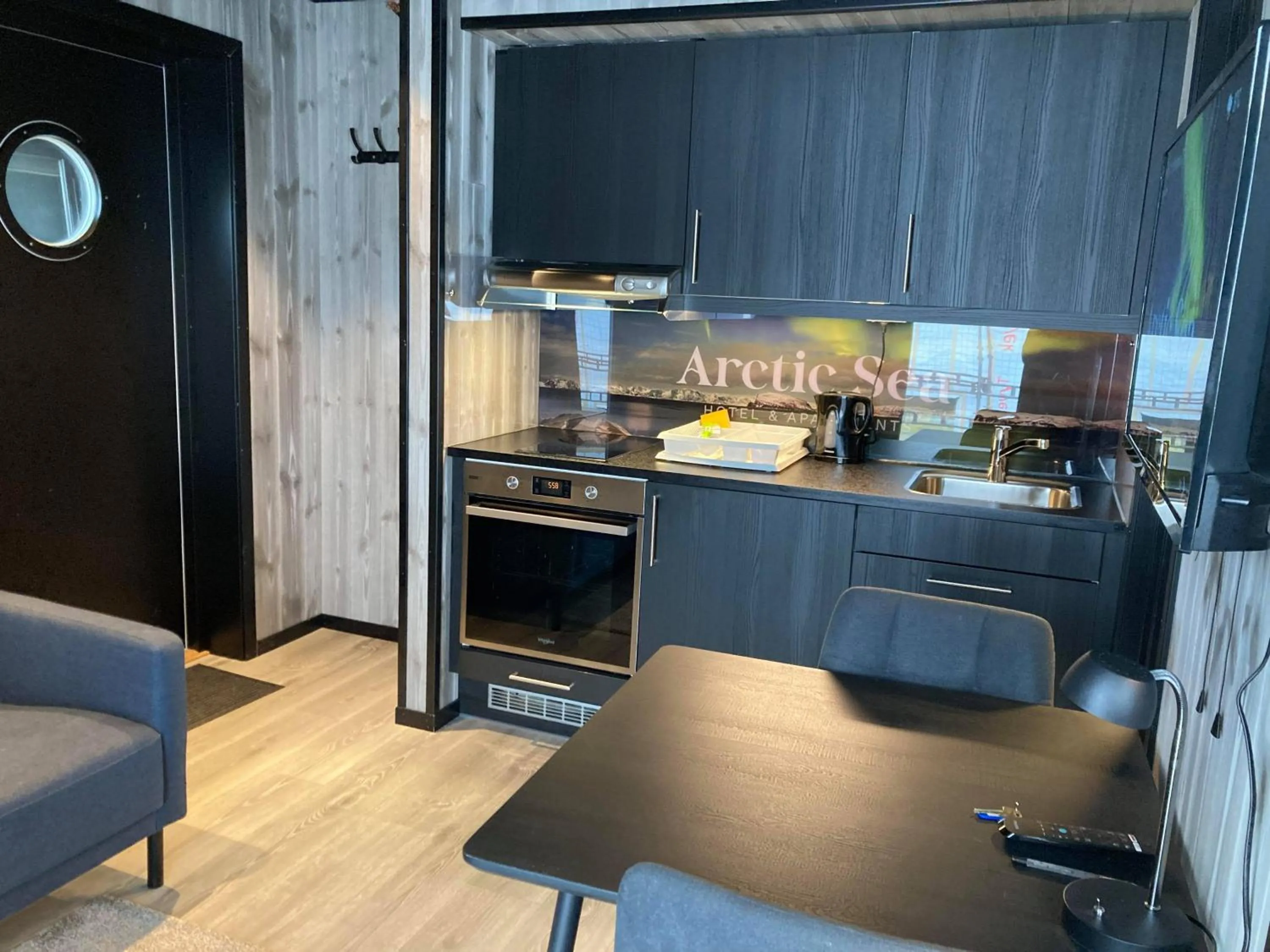 Kitchen or kitchenette in Arctic Sea Hotel