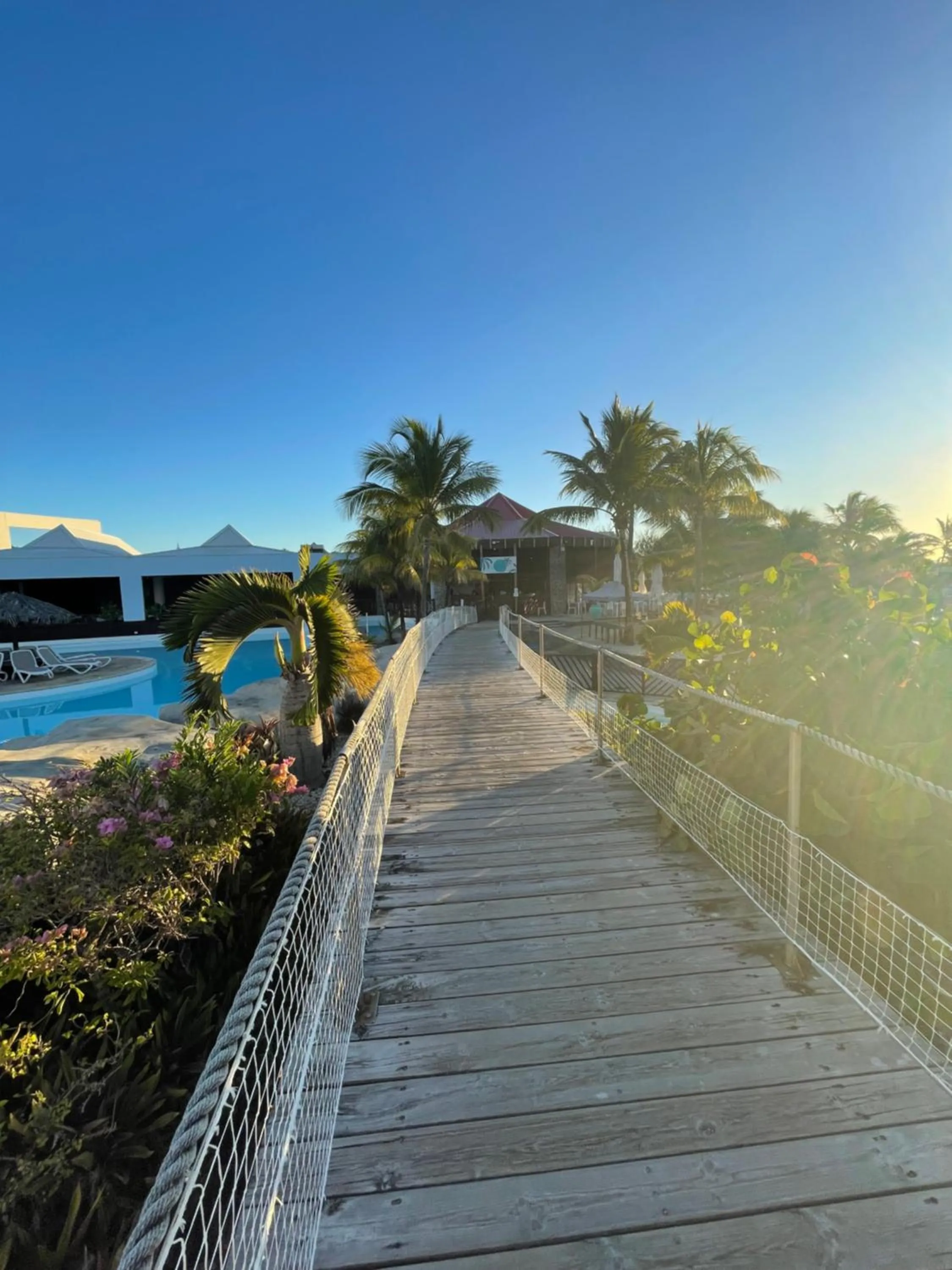 Studio 25 m Manganao Joela 4 personnes avec machine a laver