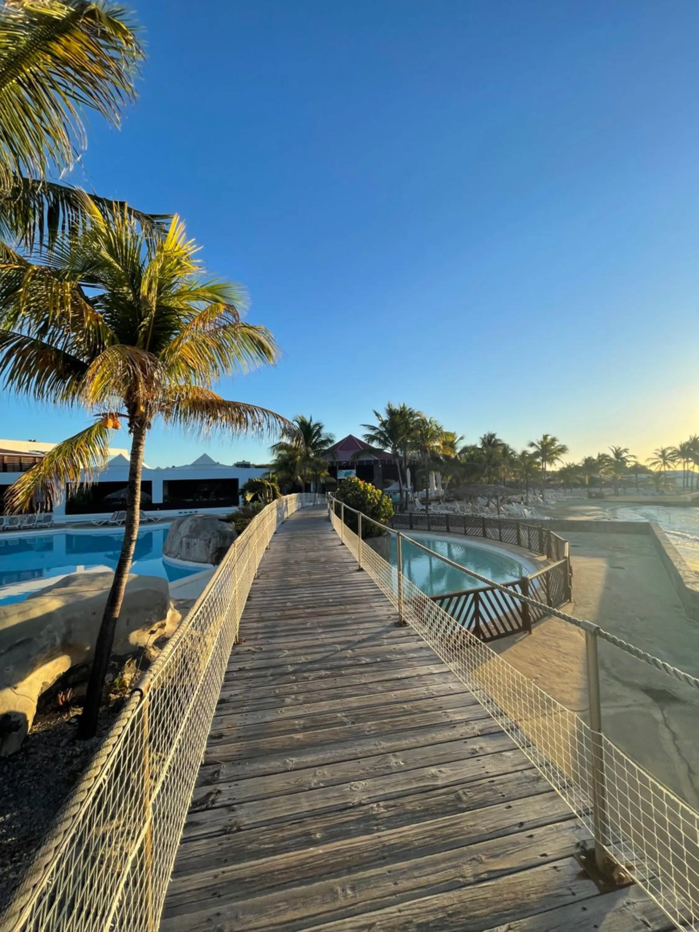 Studio 25 m Manganao Joela 4 personnes avec machine a laver