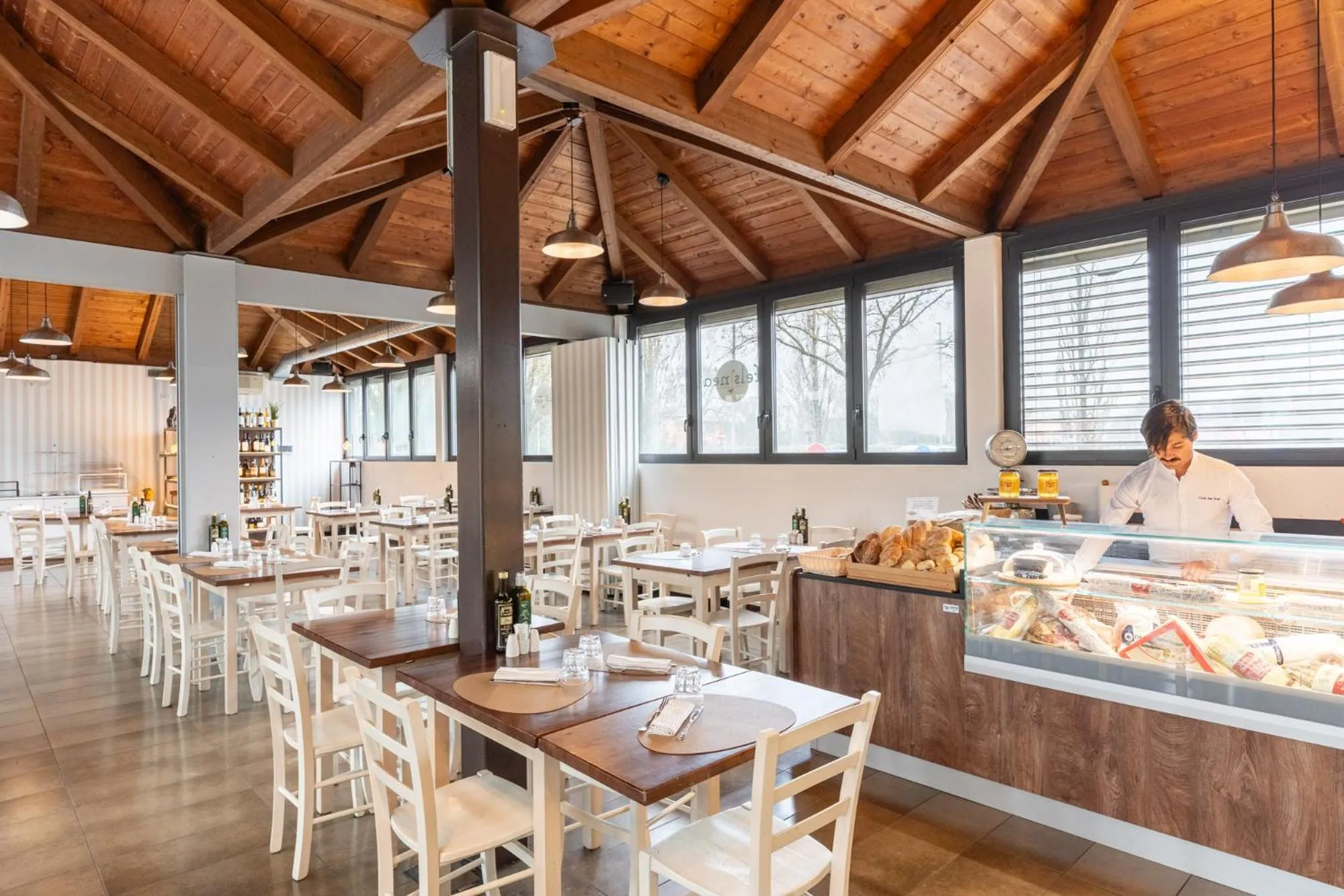 Restaurant/places to eat in Club del Sole Bologna Easy Camping Village