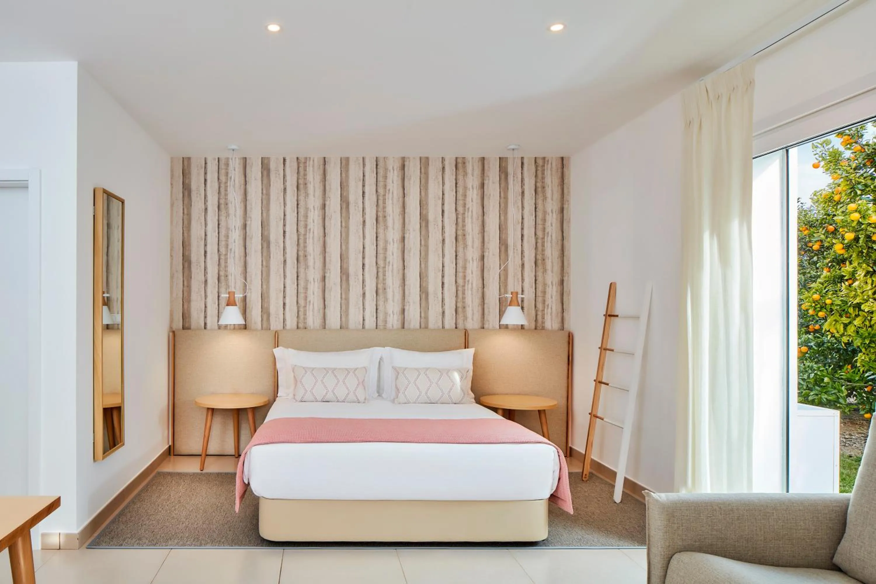 Patio, Bed in Quinta Dos Perfumes