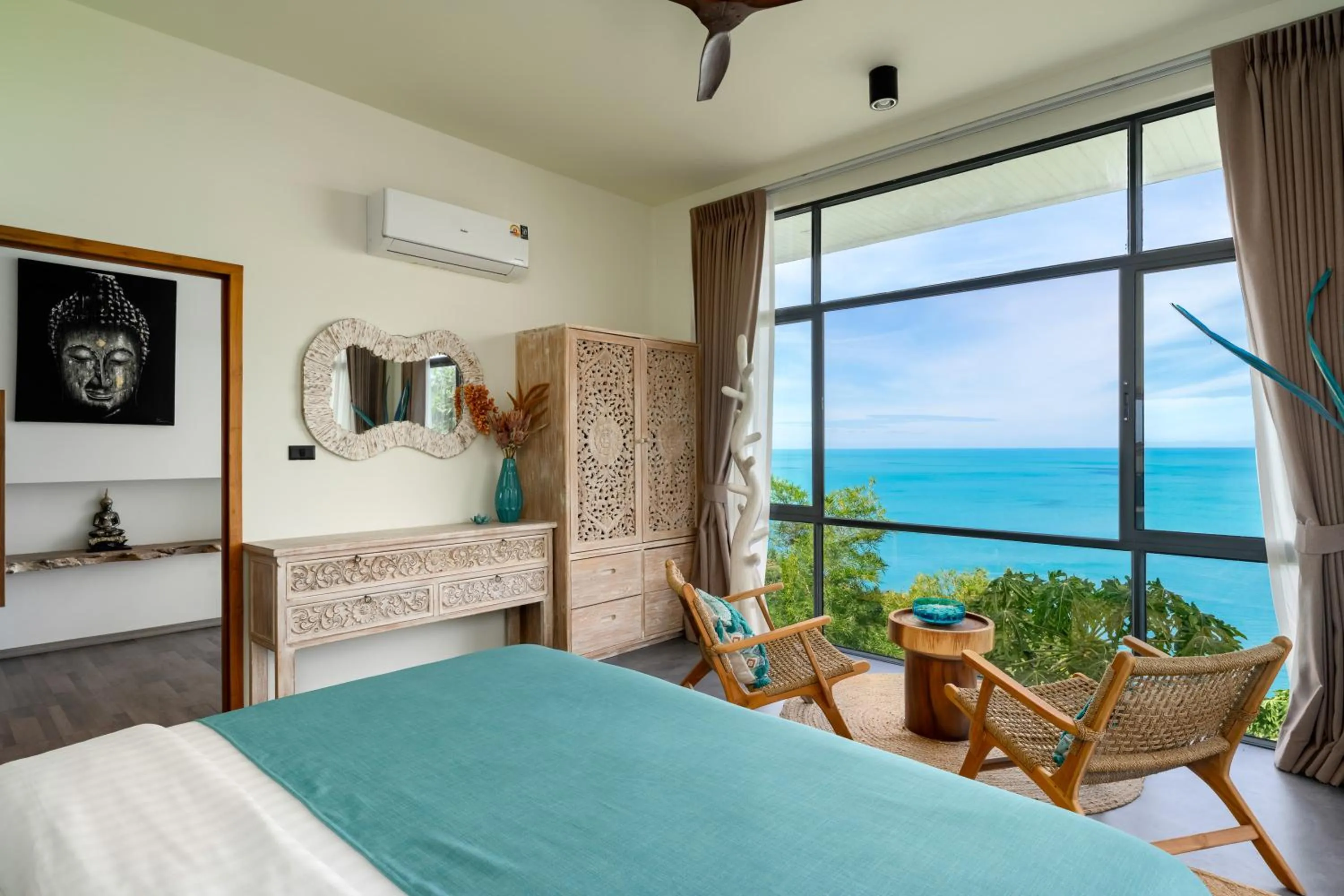 Bedroom, Bed in Villa Seawadee - luxurious, award-winning design Villa with amazing panoramic seaview