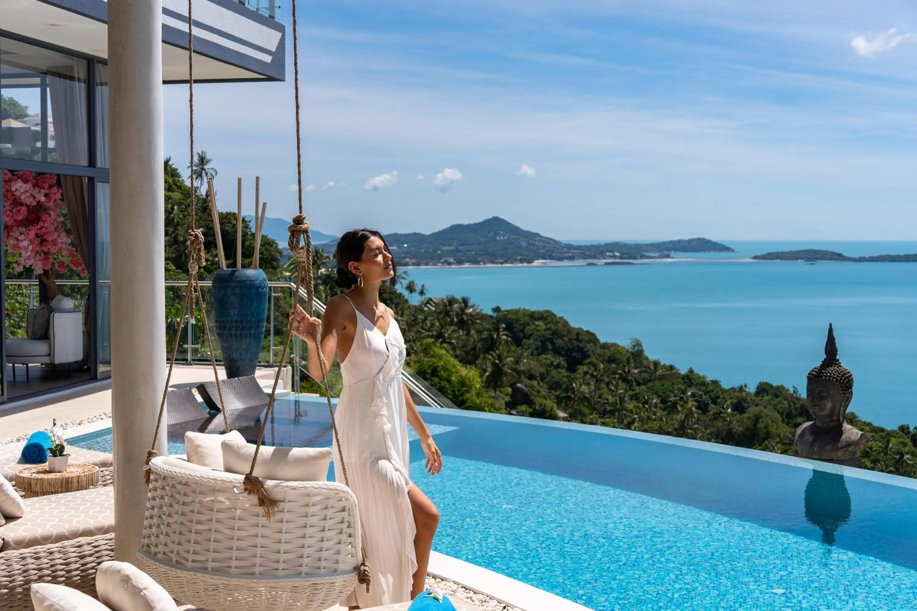 Villa Seawadee - luxurious, award-winning design Villa with amazing panoramic seaview