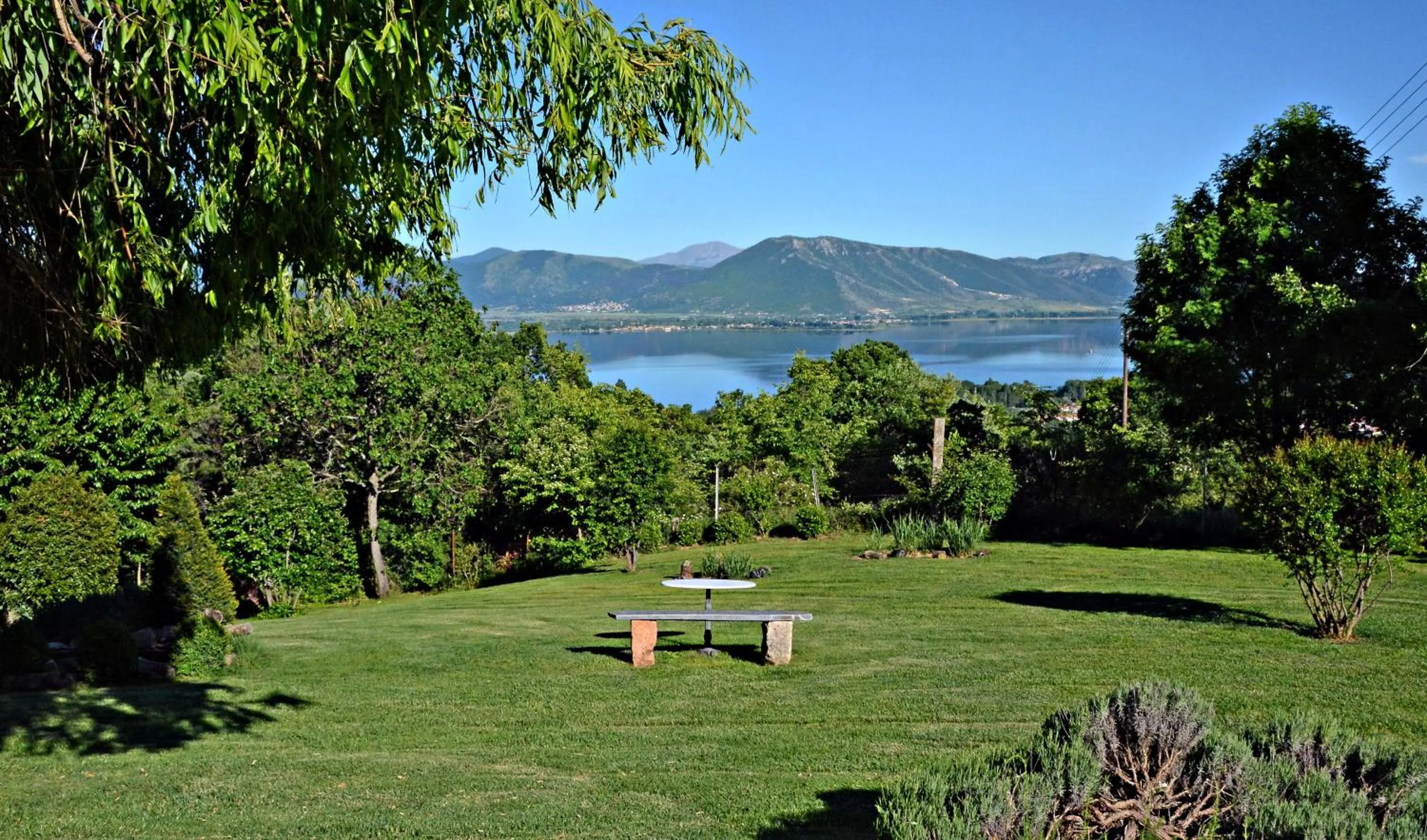 Natural landscape in Guesthouse Vissinokipos - Biker Friendly - Motorradhotel