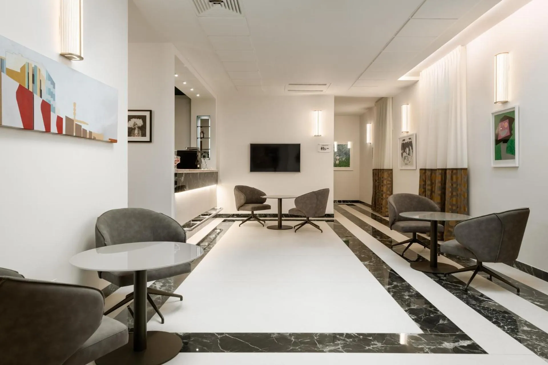 Lounge or bar in Best Western Plus Hotel Plaza