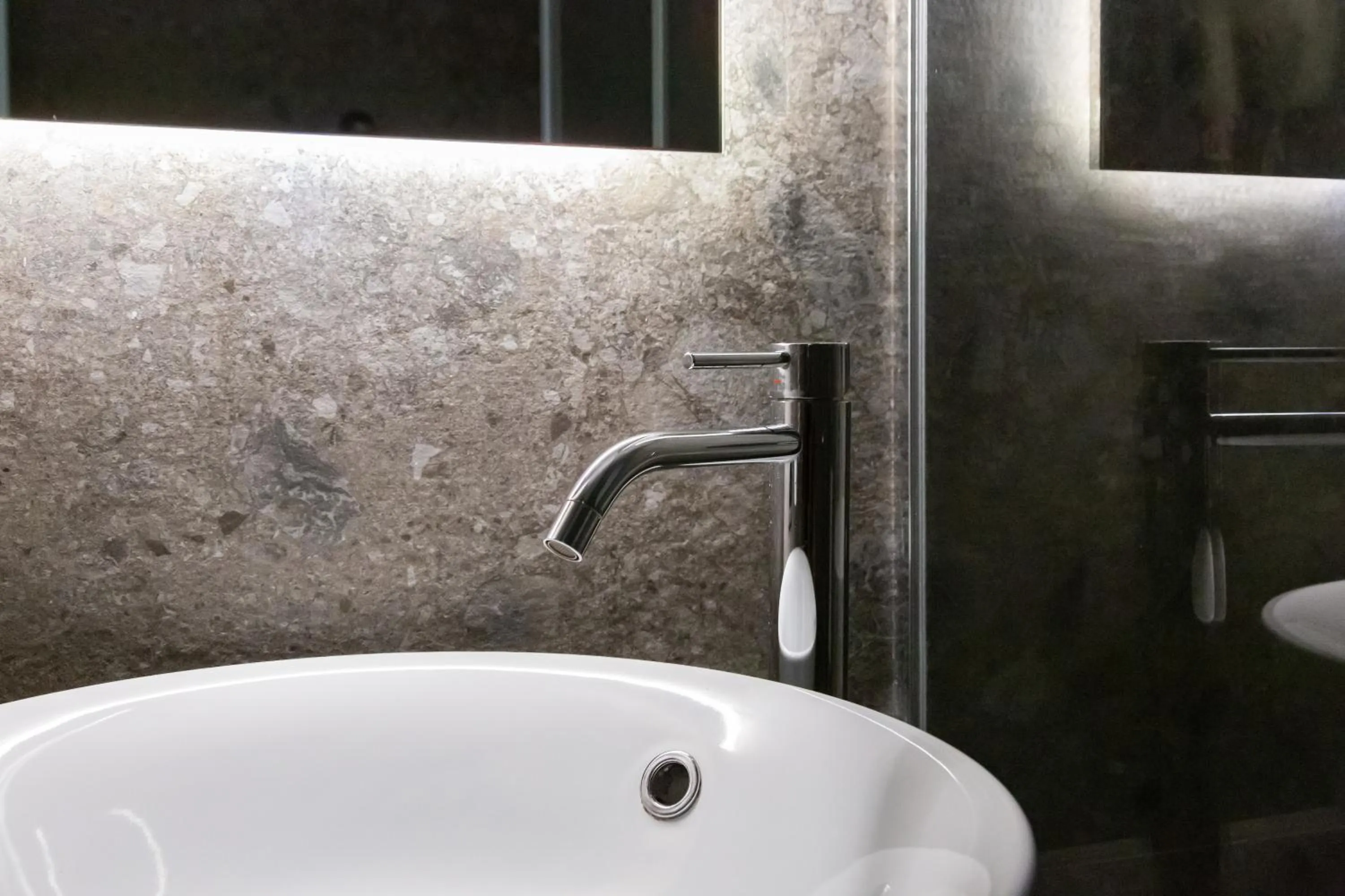 Bathroom in Best Western Plus Hotel Plaza