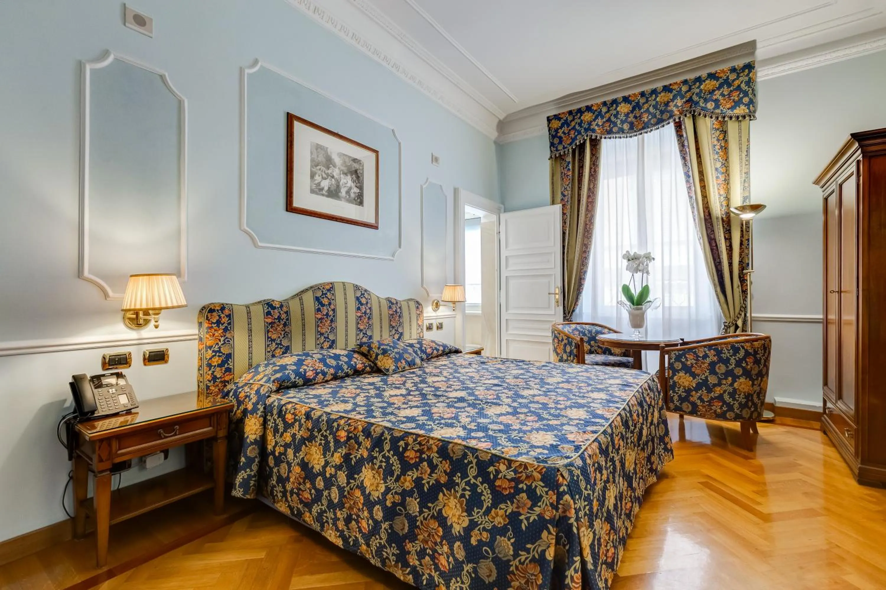 Bed in Hotel Cellini