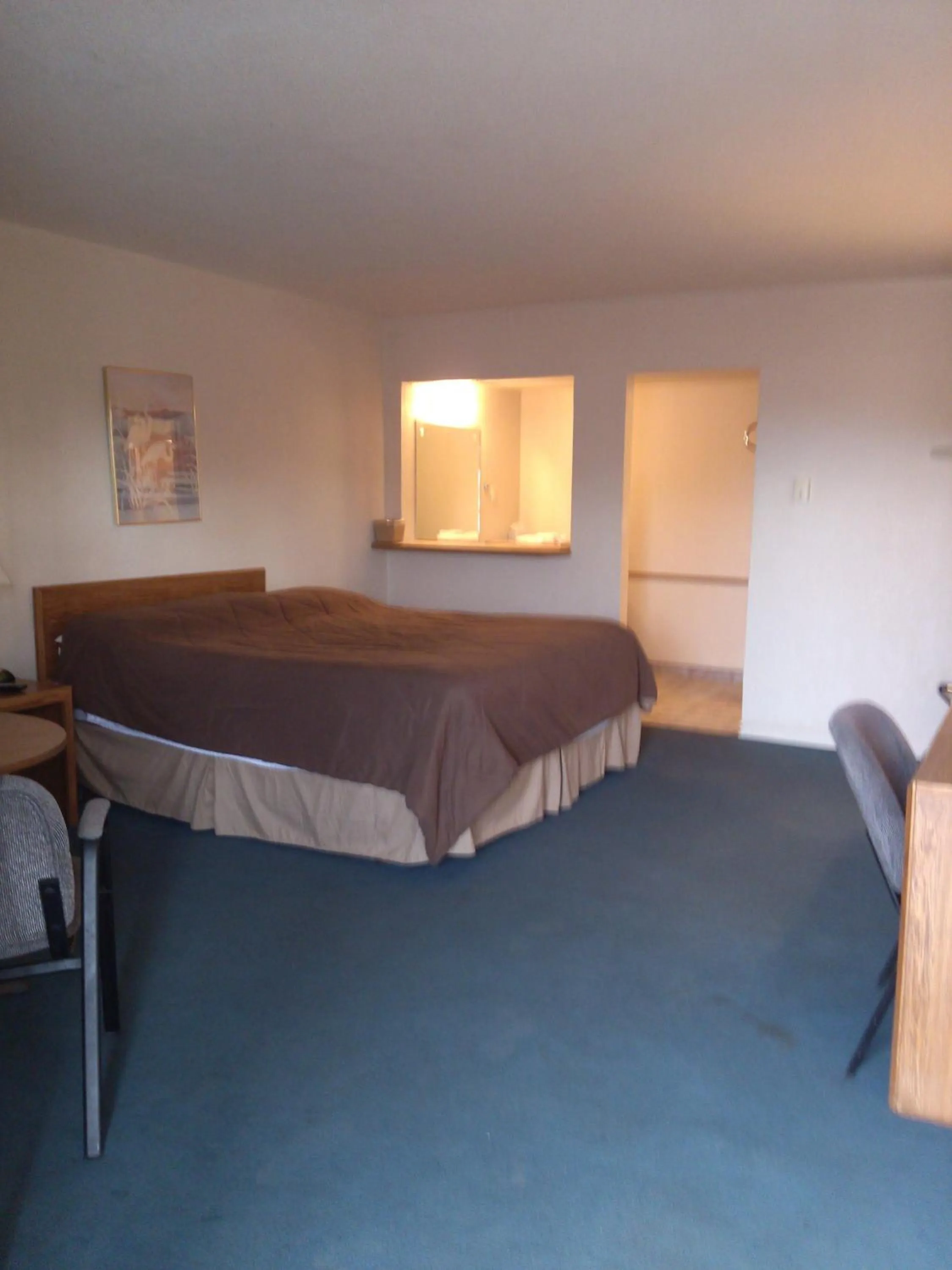 Bed in High Chaparral Inn