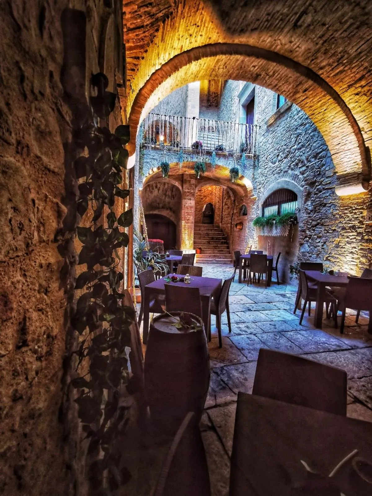 Restaurant/places to eat in AGORA' Castelnuovo della Daunia