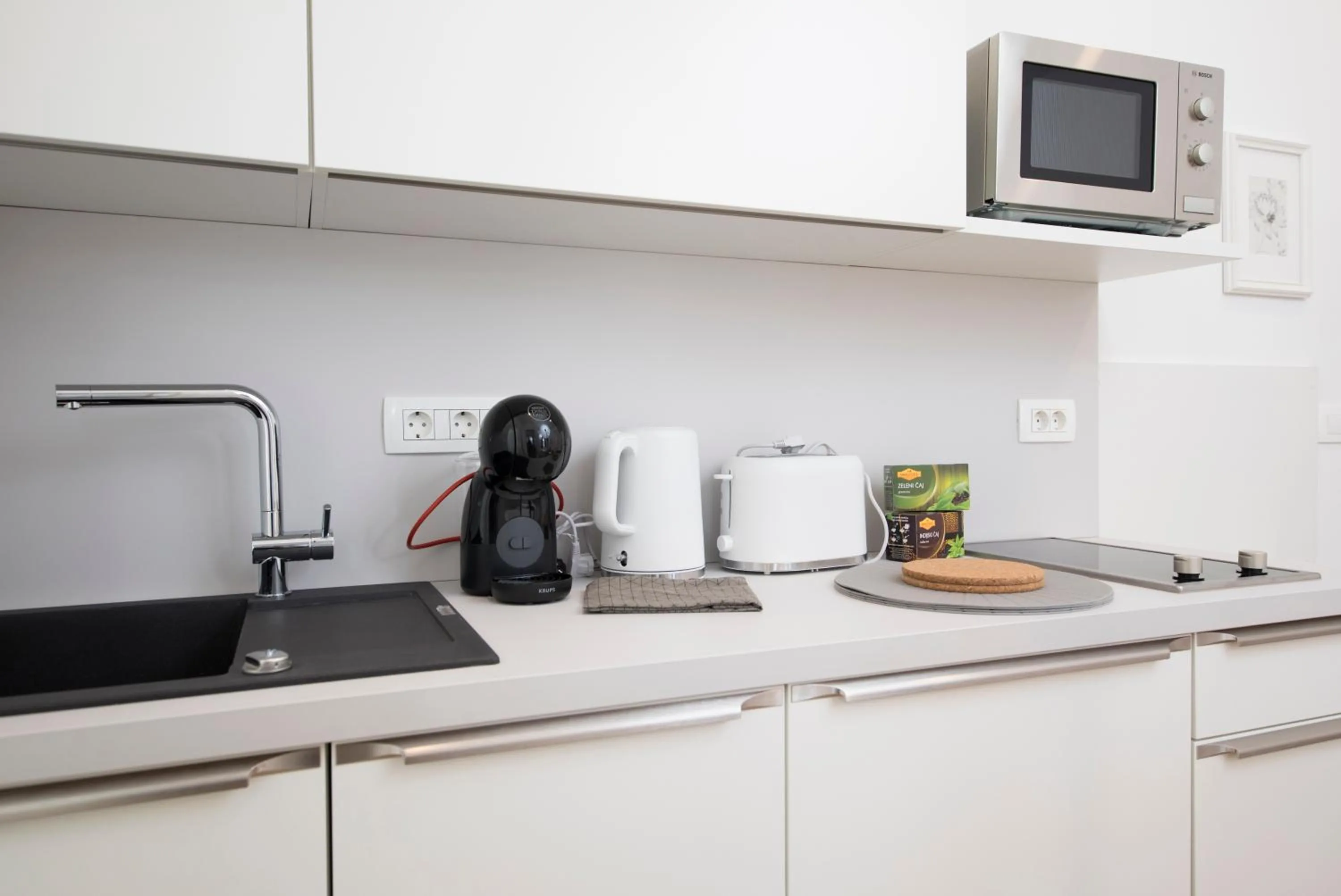 Coffee/tea facilities in Cozy apartments
