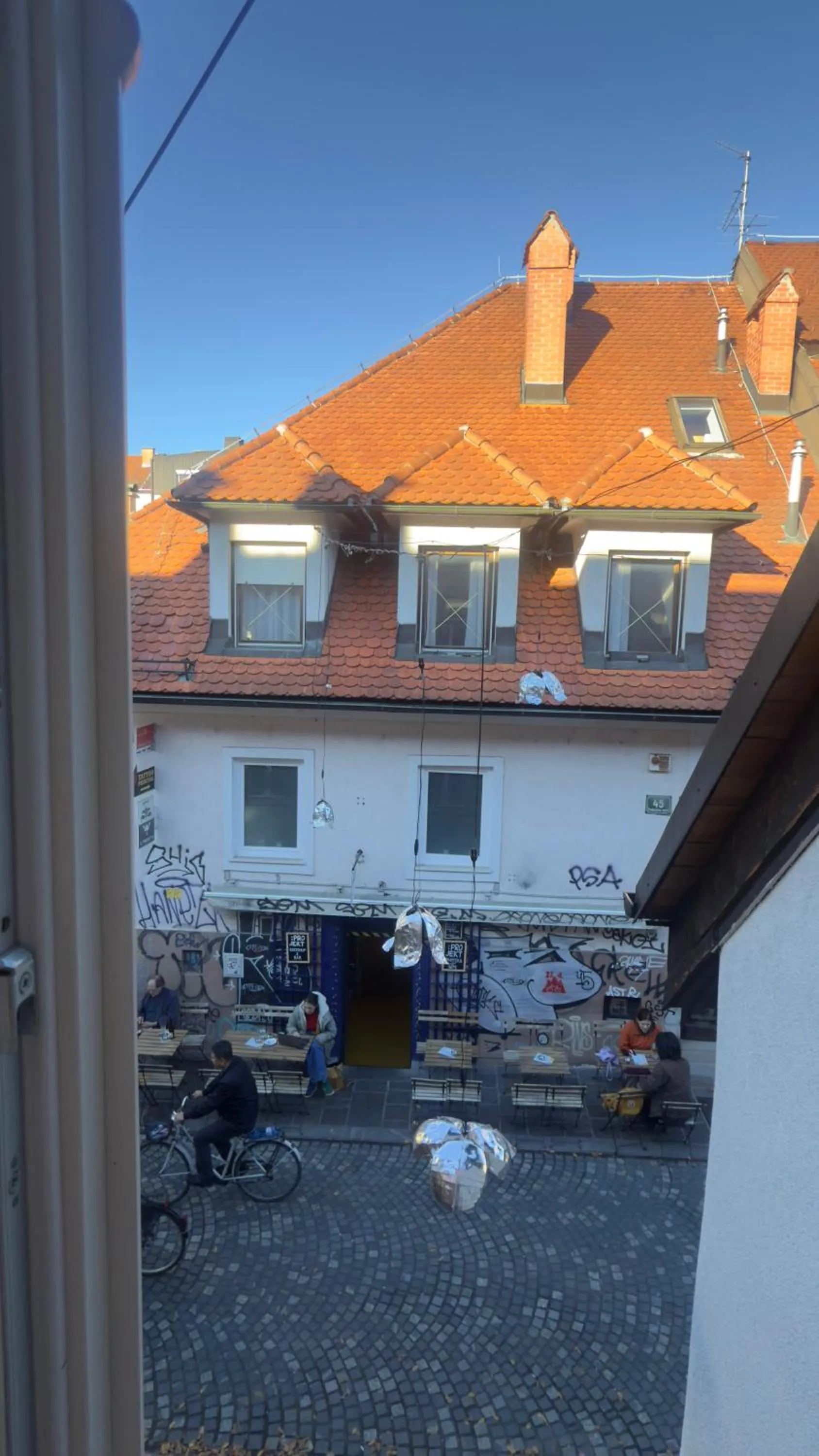 Quiet street view in Cozy apartments
