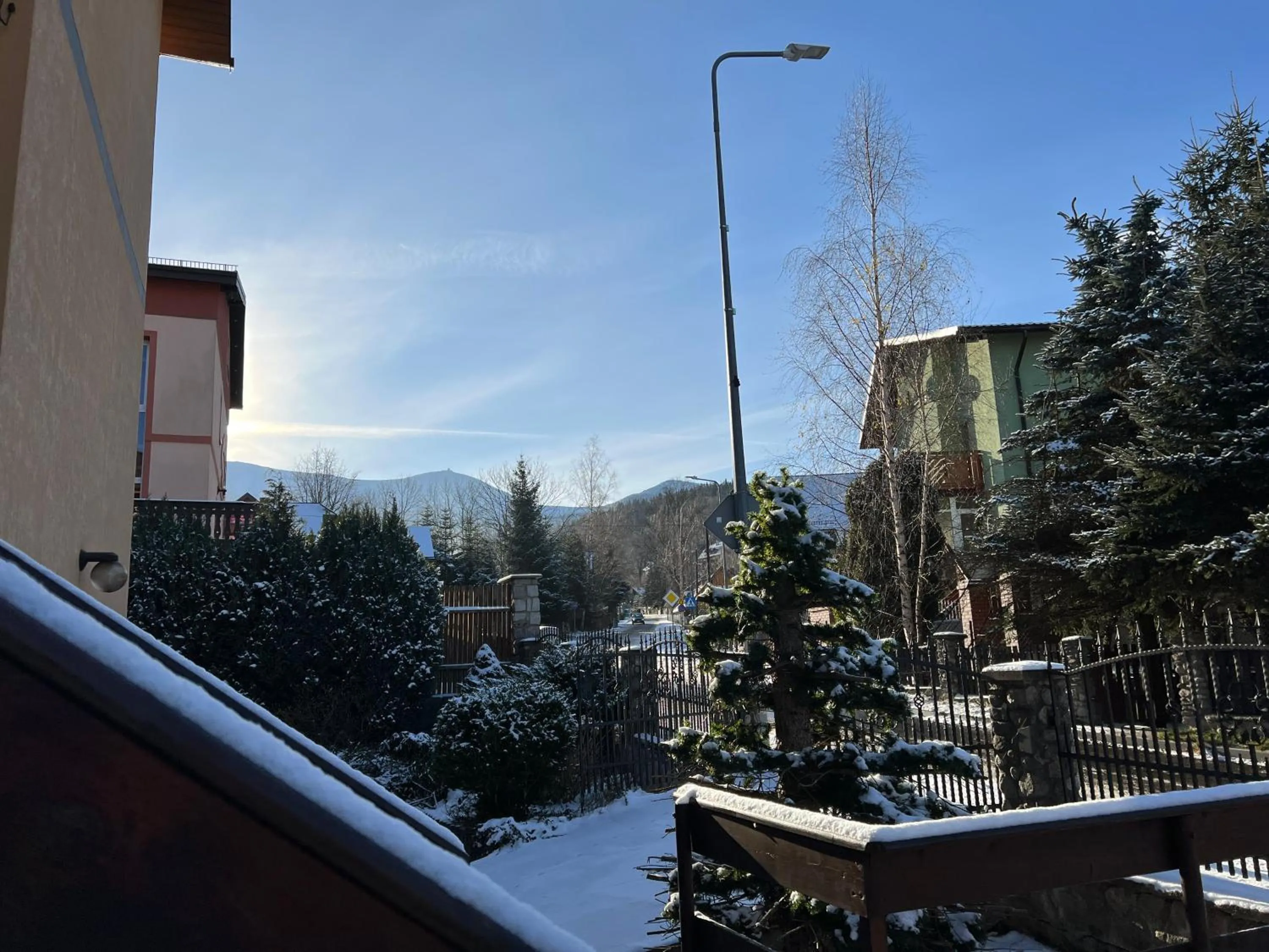 Mountain view in Apartament ESSA Karpacz - 3