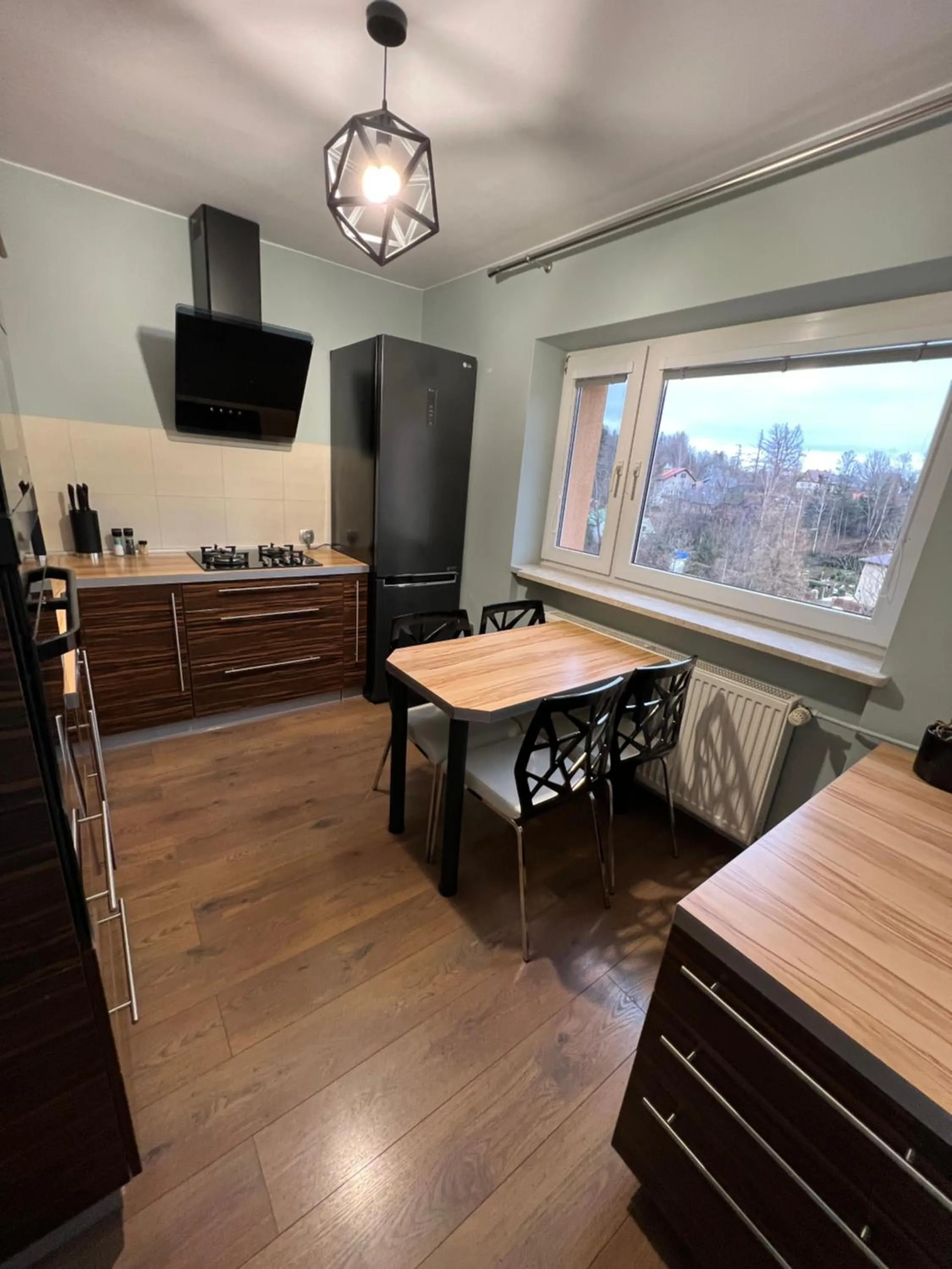 Kitchen or kitchenette in Apartament ESSA Karpacz - 3