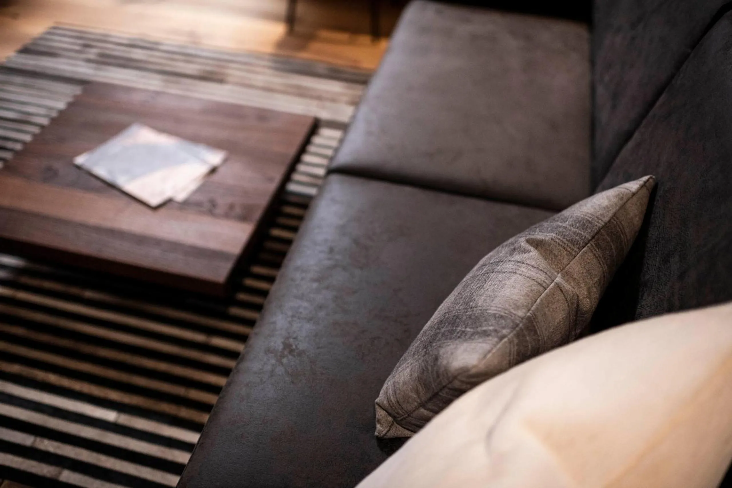 Decorative detail in LaMonte Luxury Apartments