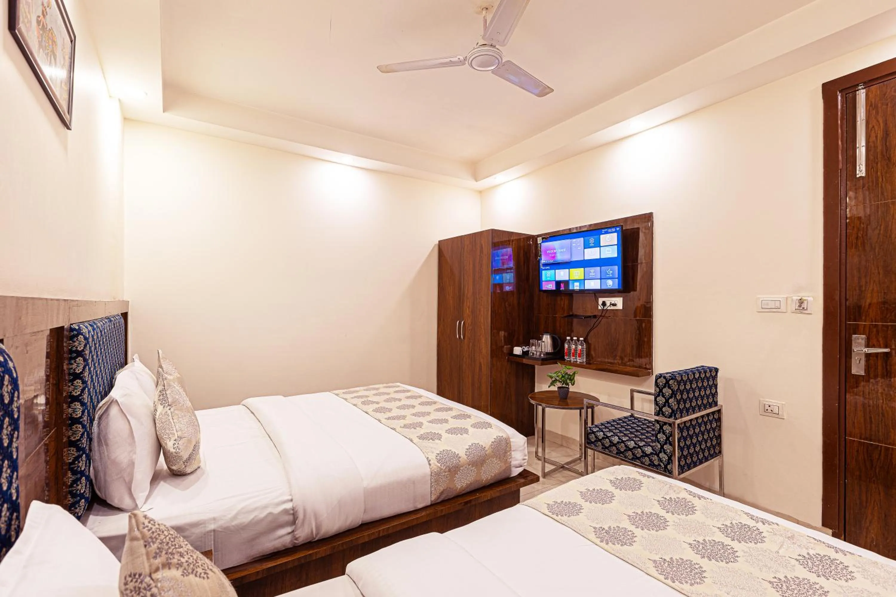 Bed in Hotel Emblem Suites Delhi Airport - Free Airport Pickup or Drop
