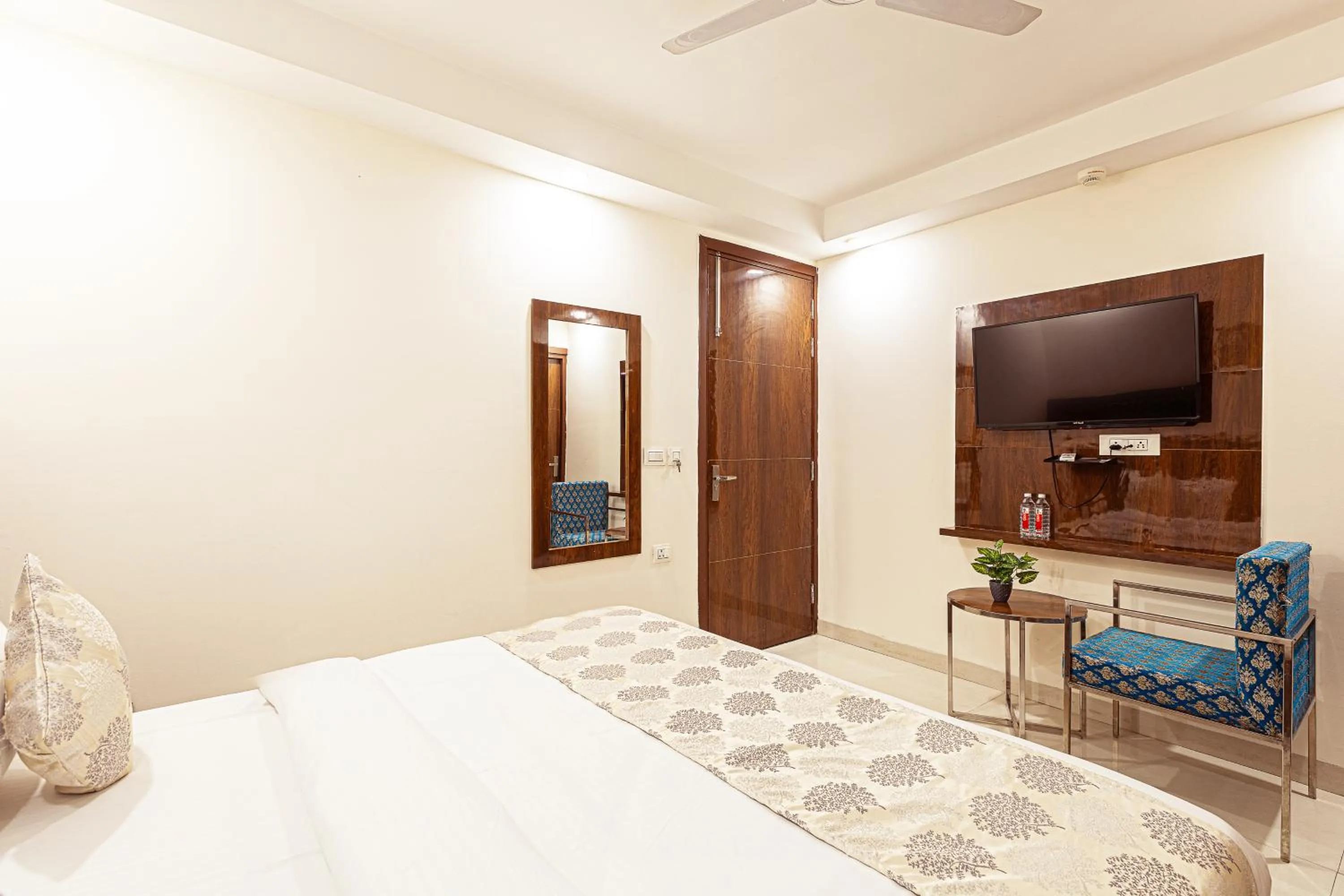 Bed in Hotel Emblem Suites Delhi Airport - Free Airport Pickup or Drop