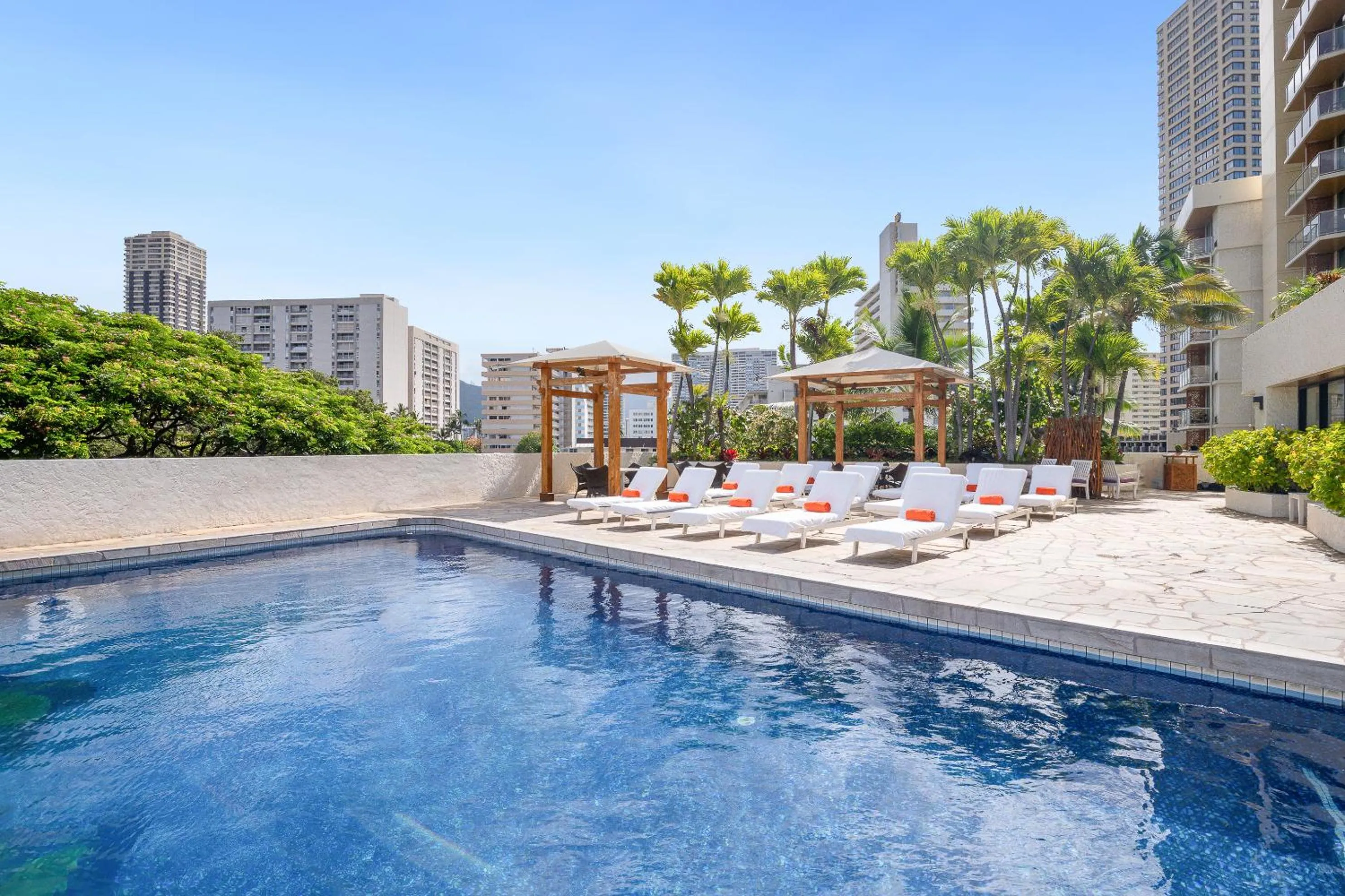 Swimming pool in Luana Waikiki Hotel & Suites