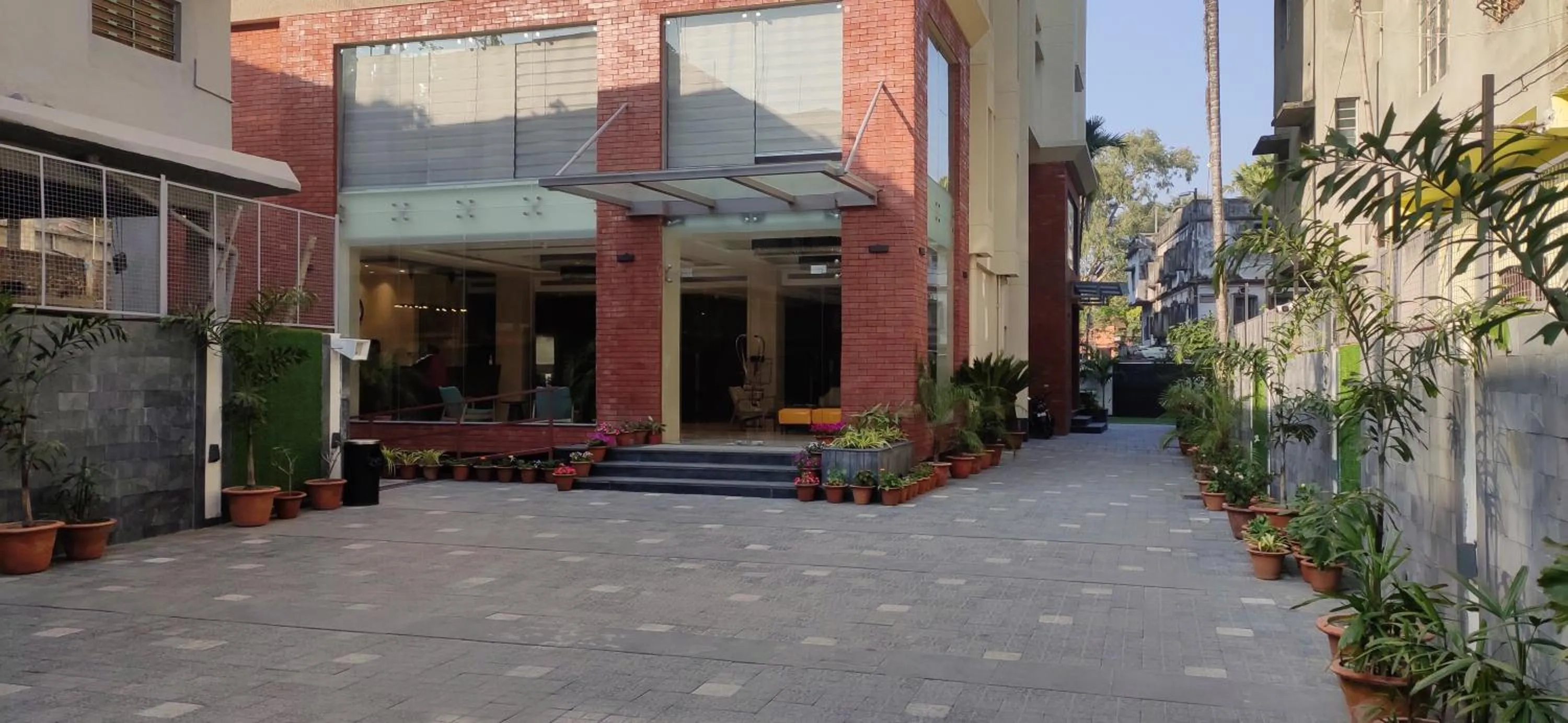 Property building in Sunhill Portico